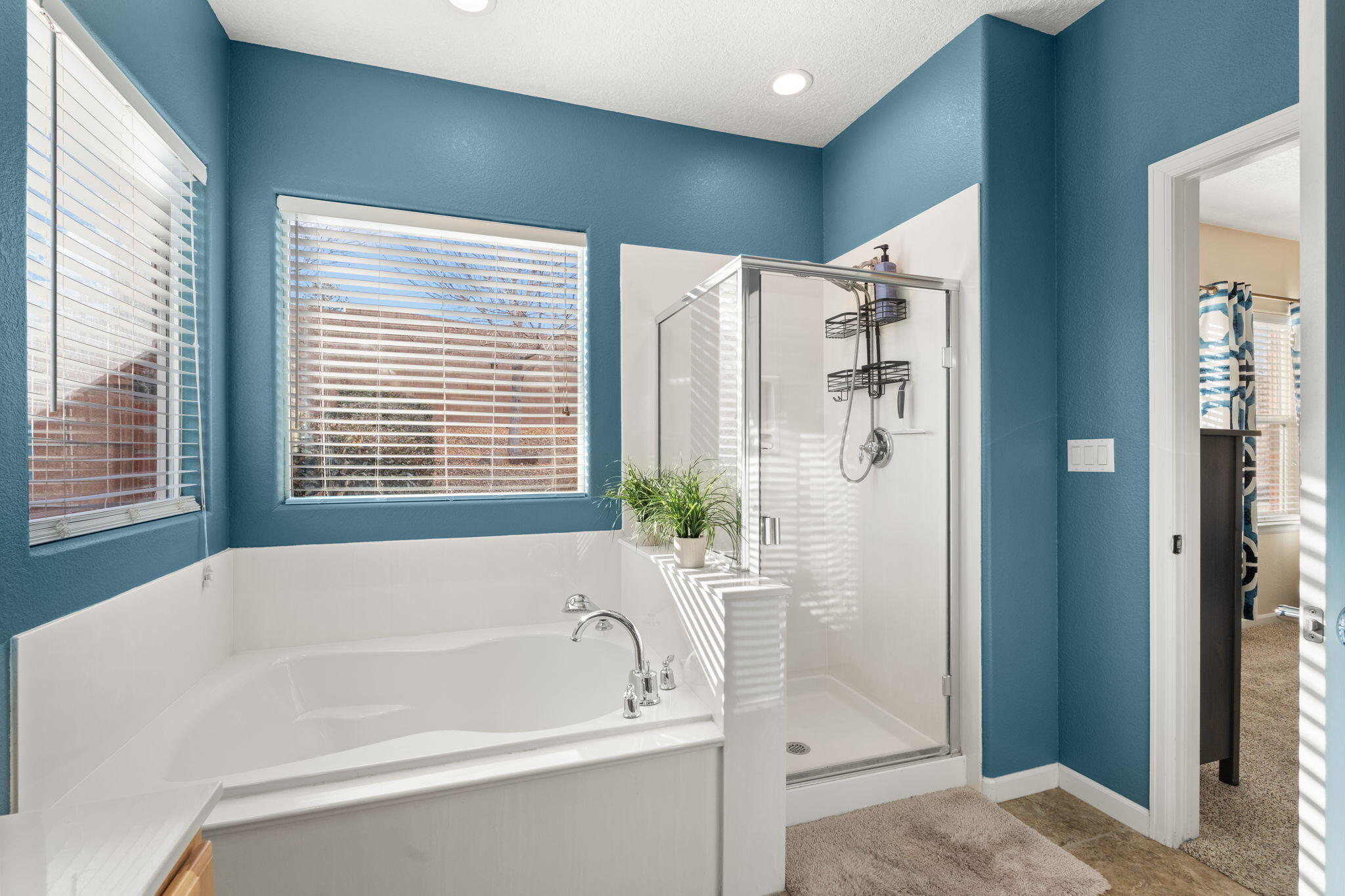 10019 Avenida Vista Sol NW