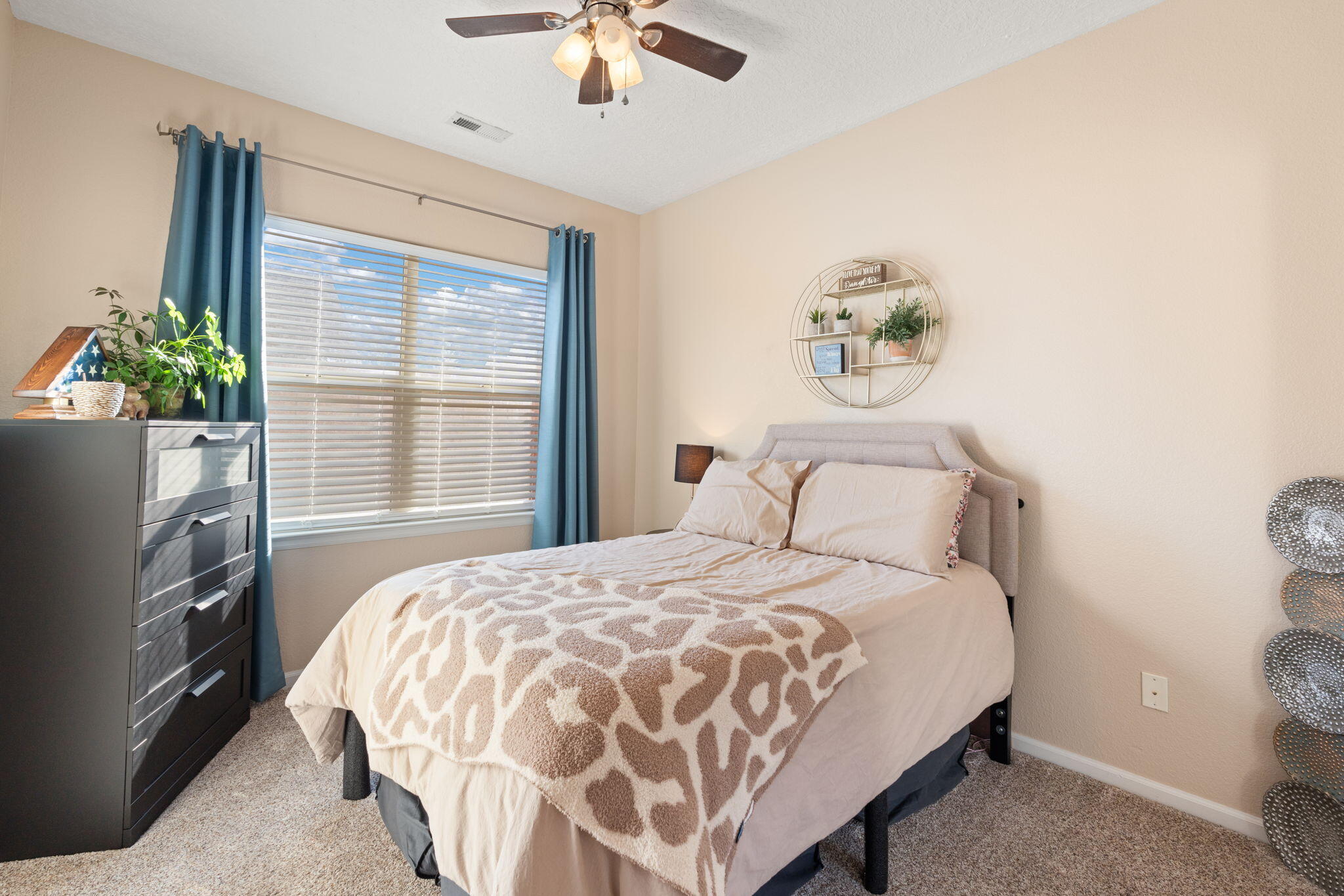 10019 Avenida Vista Sol NW