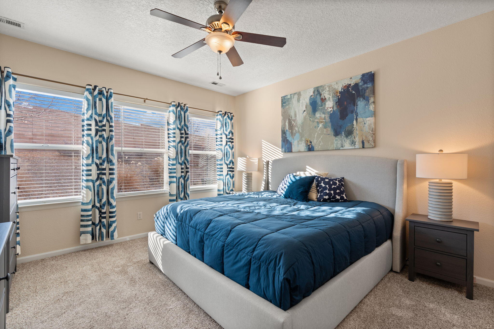 10019 Avenida Vista Sol NW