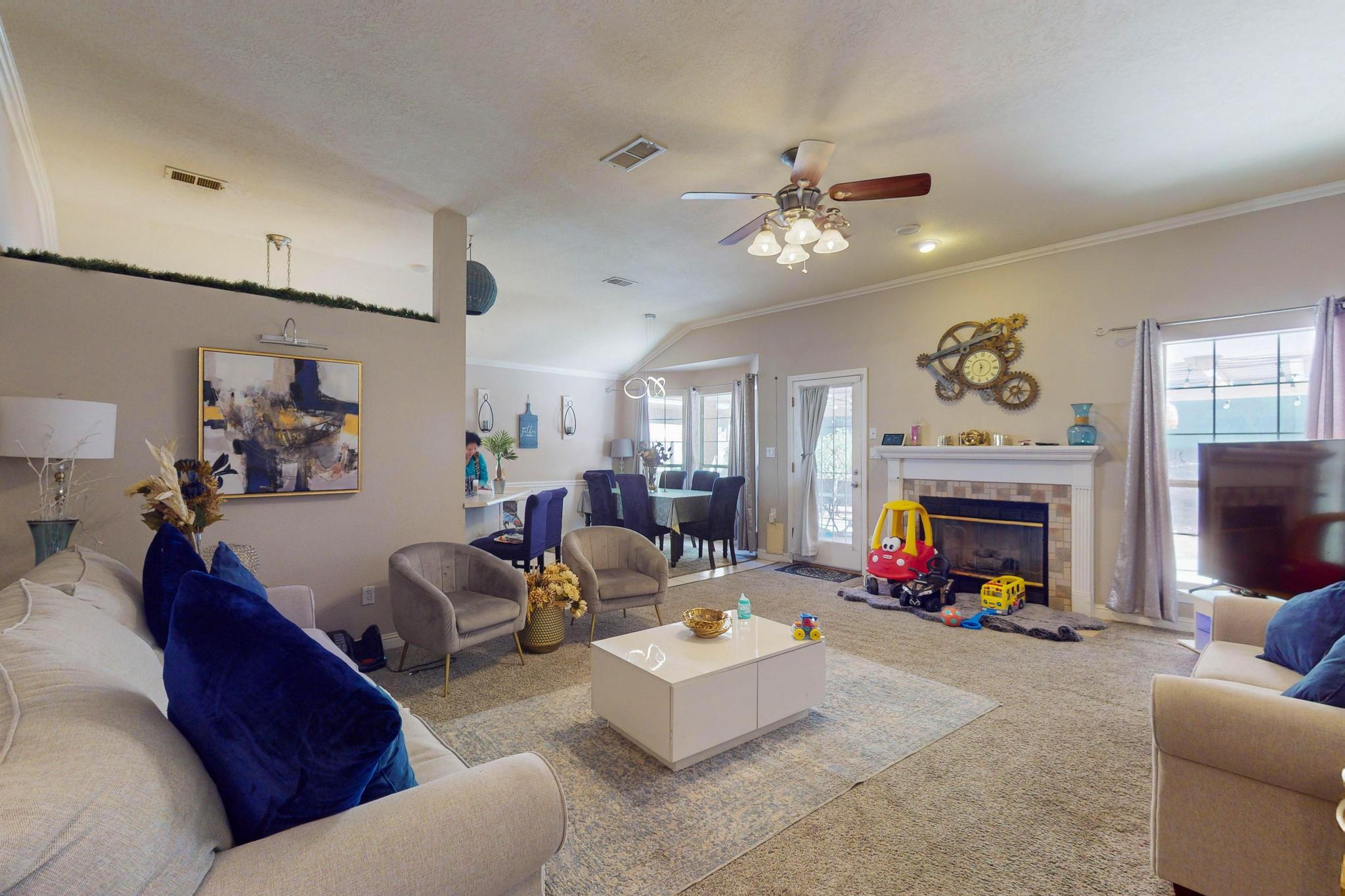 820 BRYCE CANYON Street SE