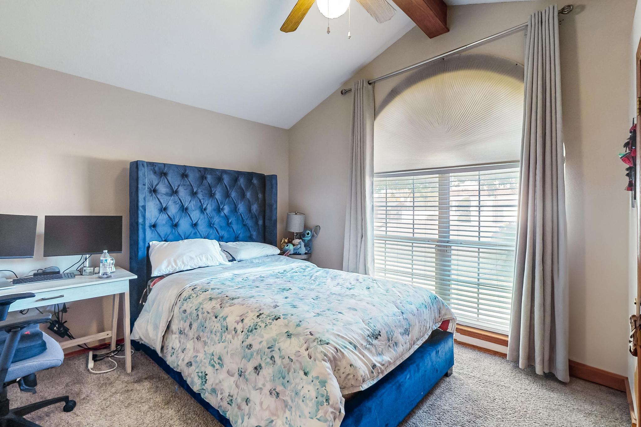 820 BRYCE CANYON Street SE