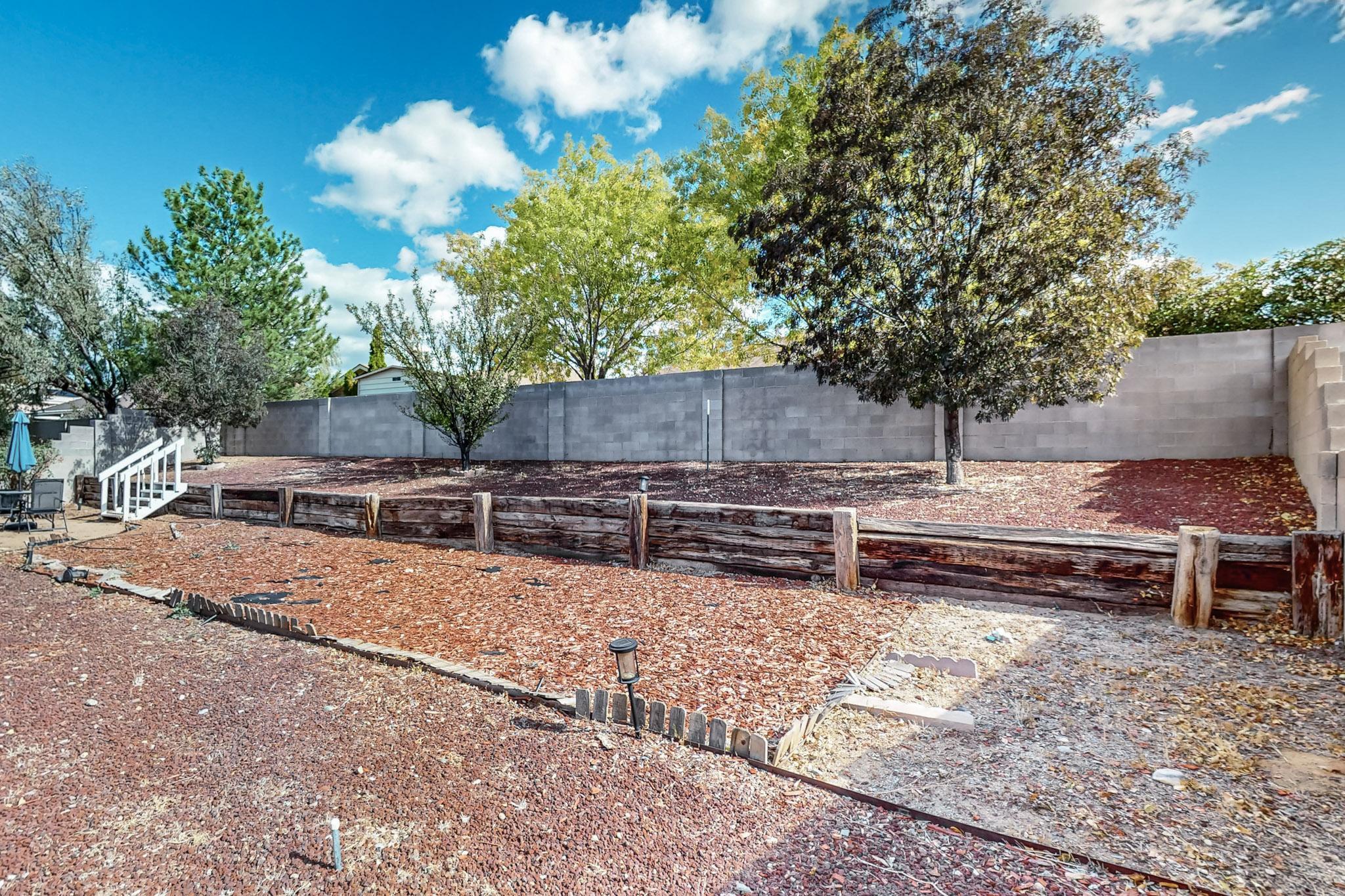 820 BRYCE CANYON Street SE