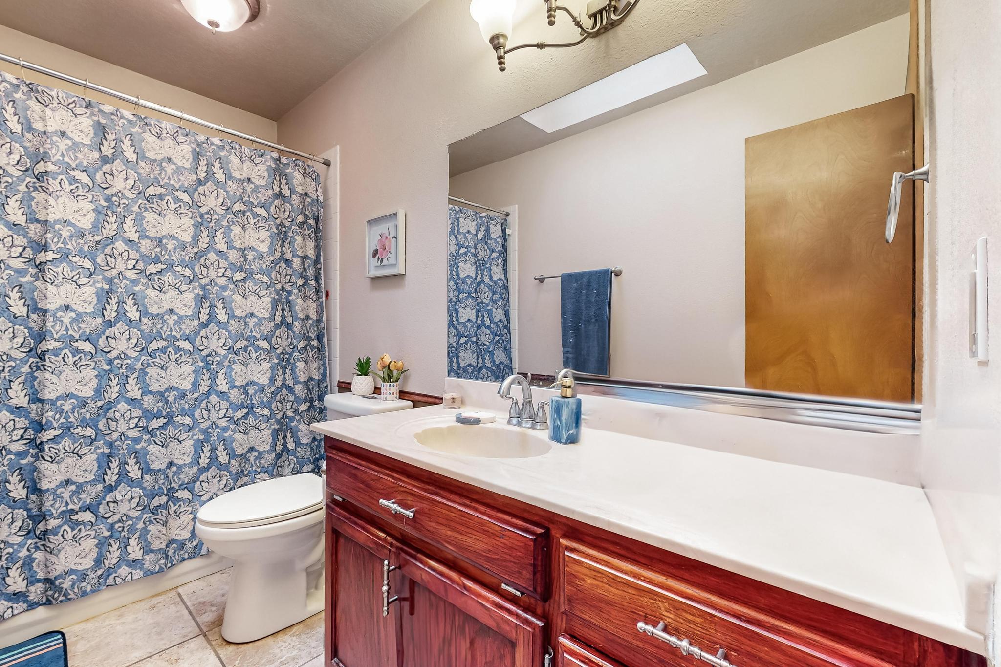 820 BRYCE CANYON Street SE