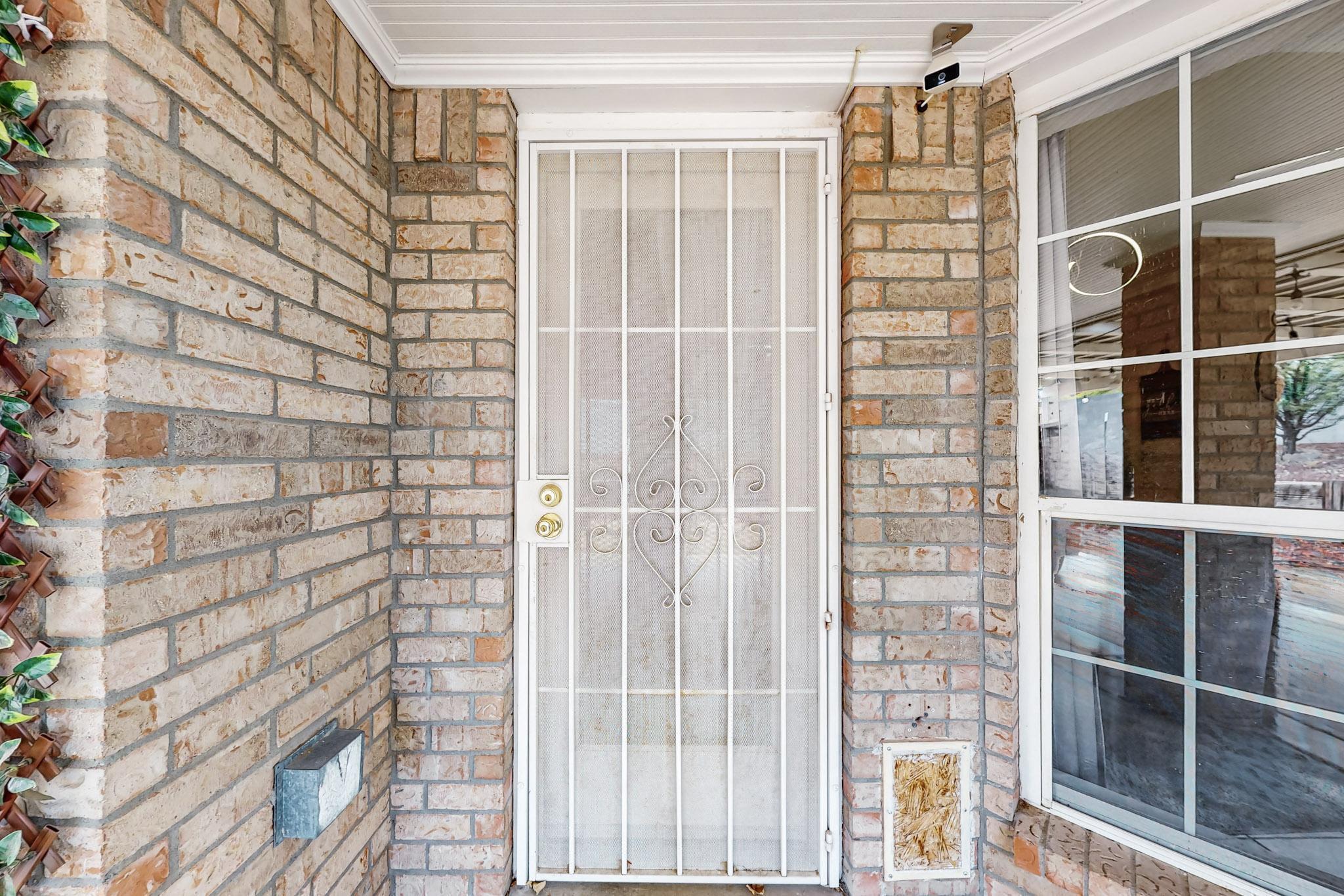 820 BRYCE CANYON Street SE