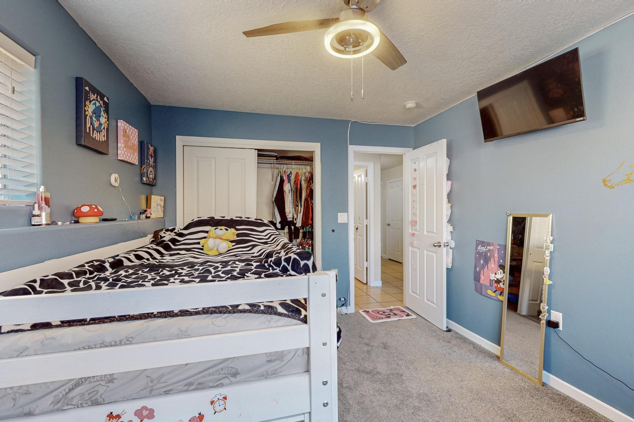 1124 REYNOSA Loop SE