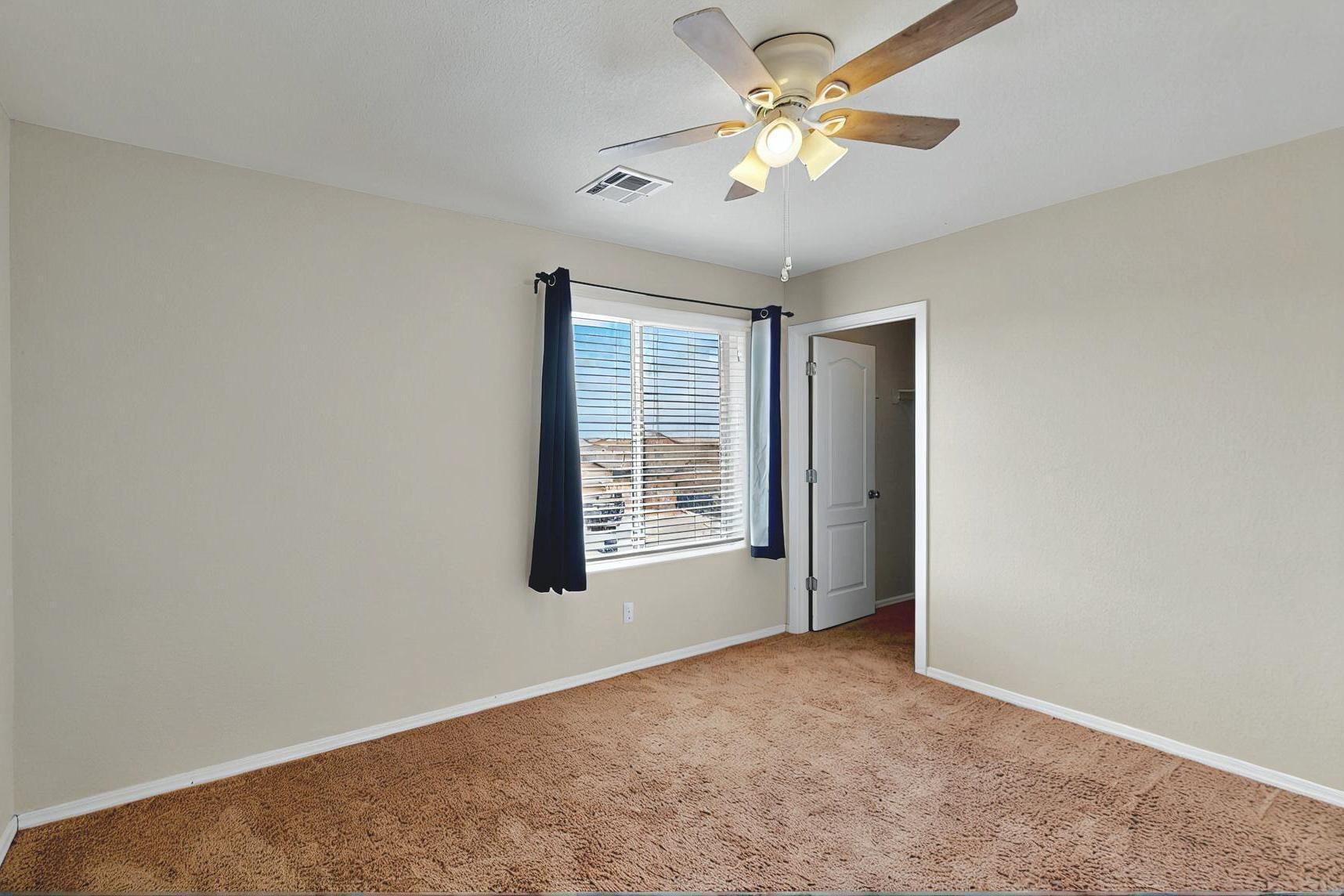 6745 Mountain Hawk Loop NE