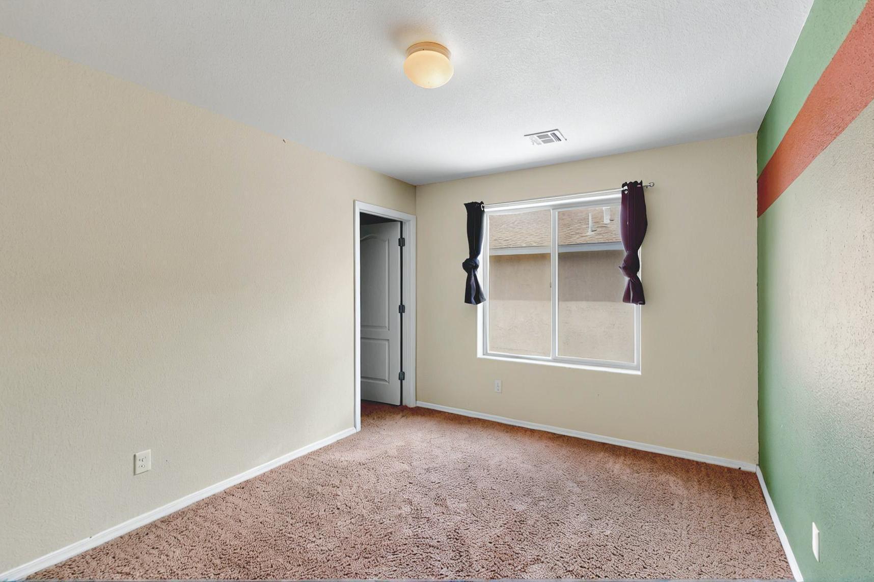 6745 Mountain Hawk Loop NE