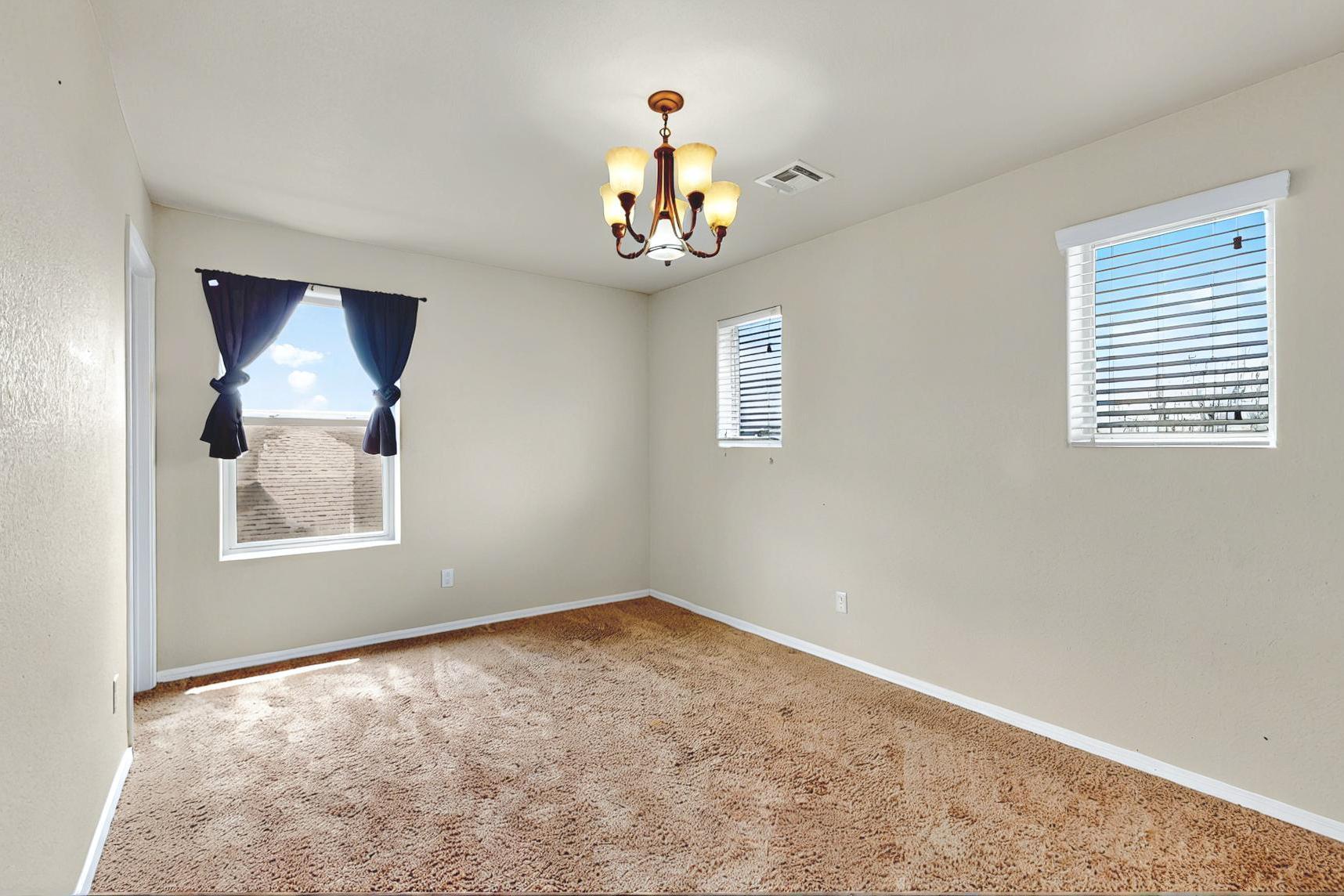 6745 Mountain Hawk Loop NE