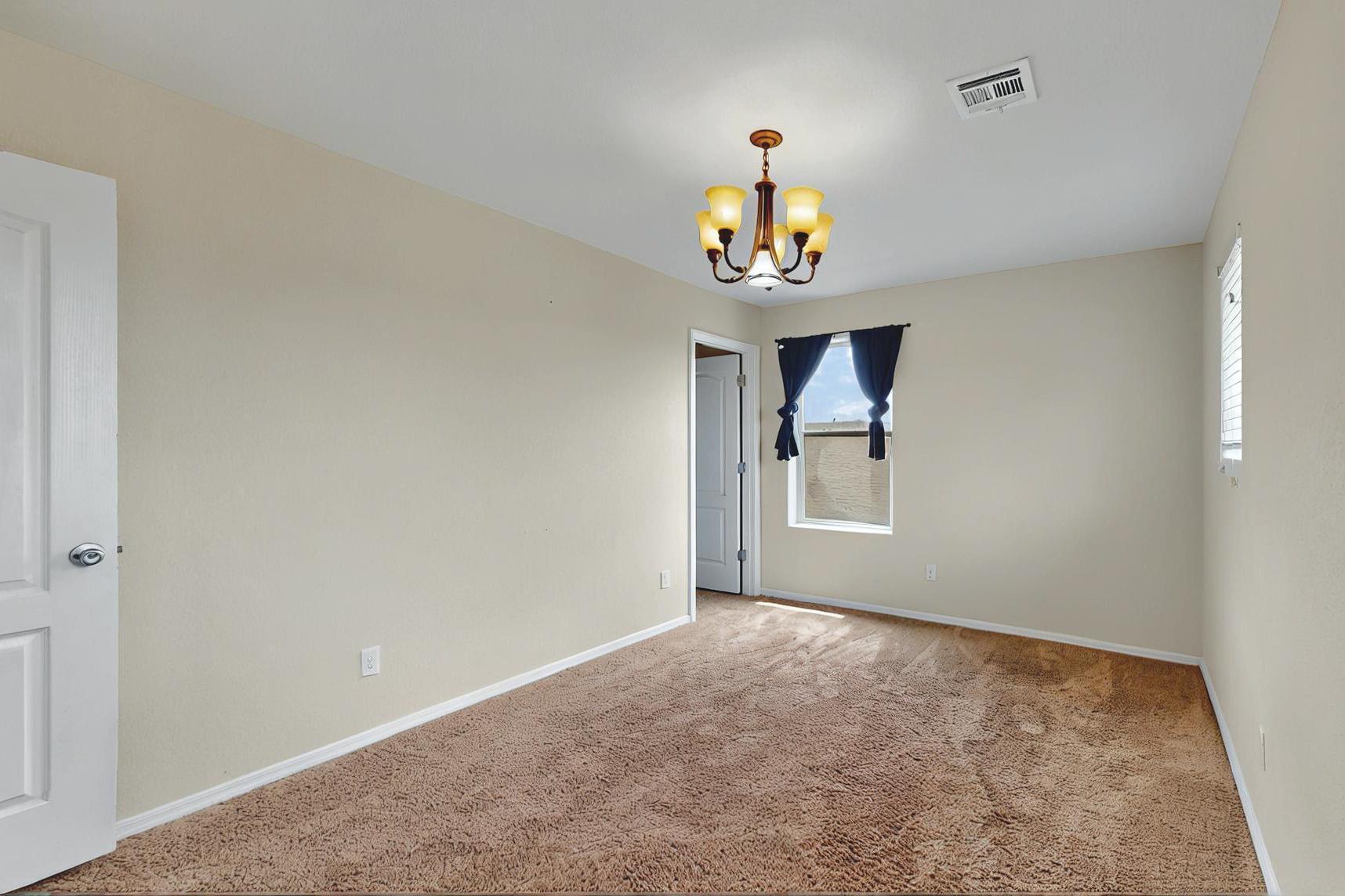 6745 Mountain Hawk Loop NE