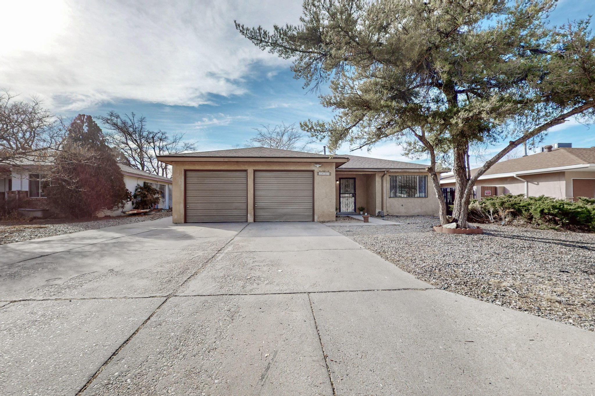 2413 FIGUEROA Drive NE