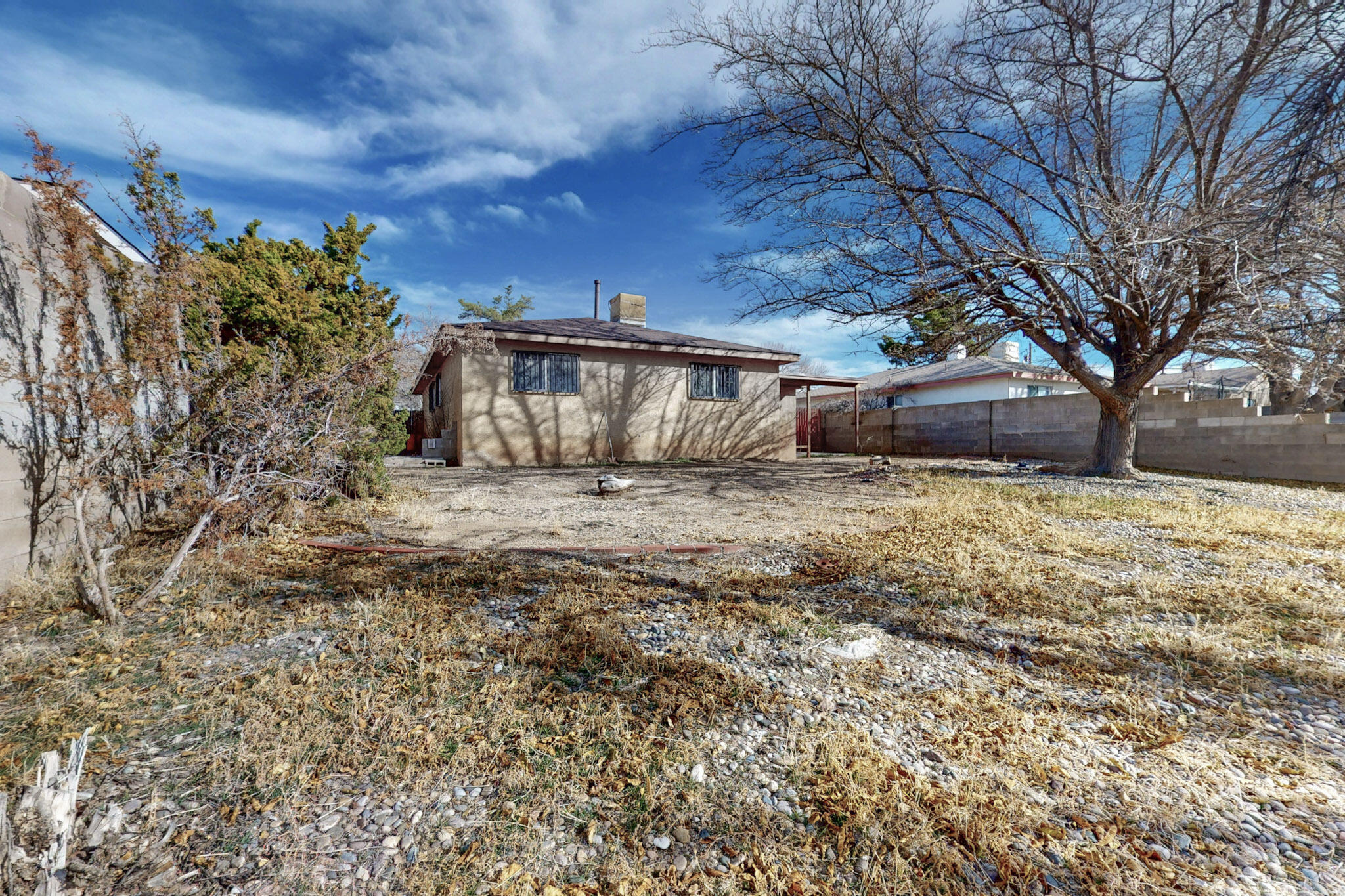 2413 FIGUEROA Drive NE