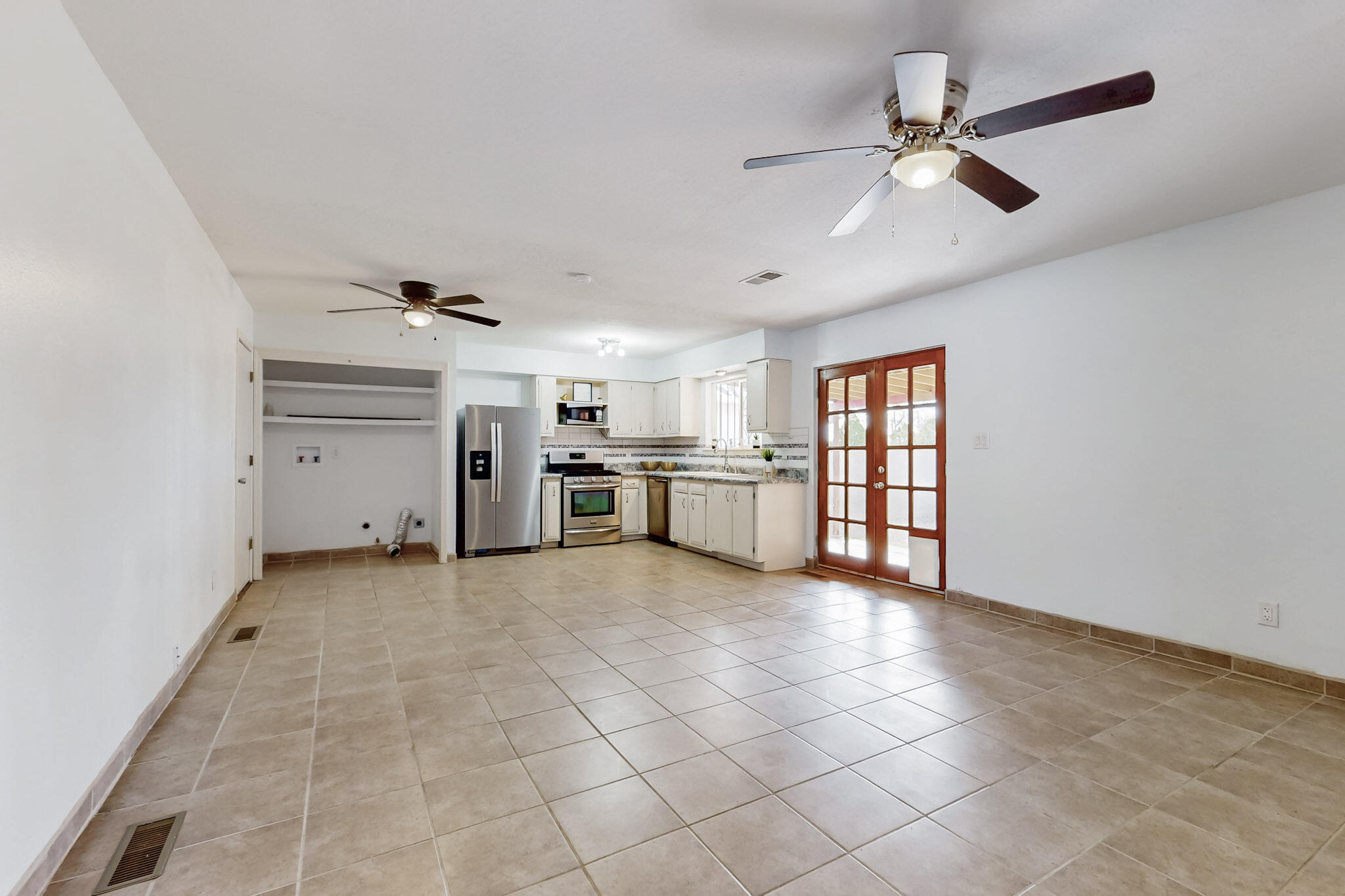 2413 FIGUEROA Drive NE