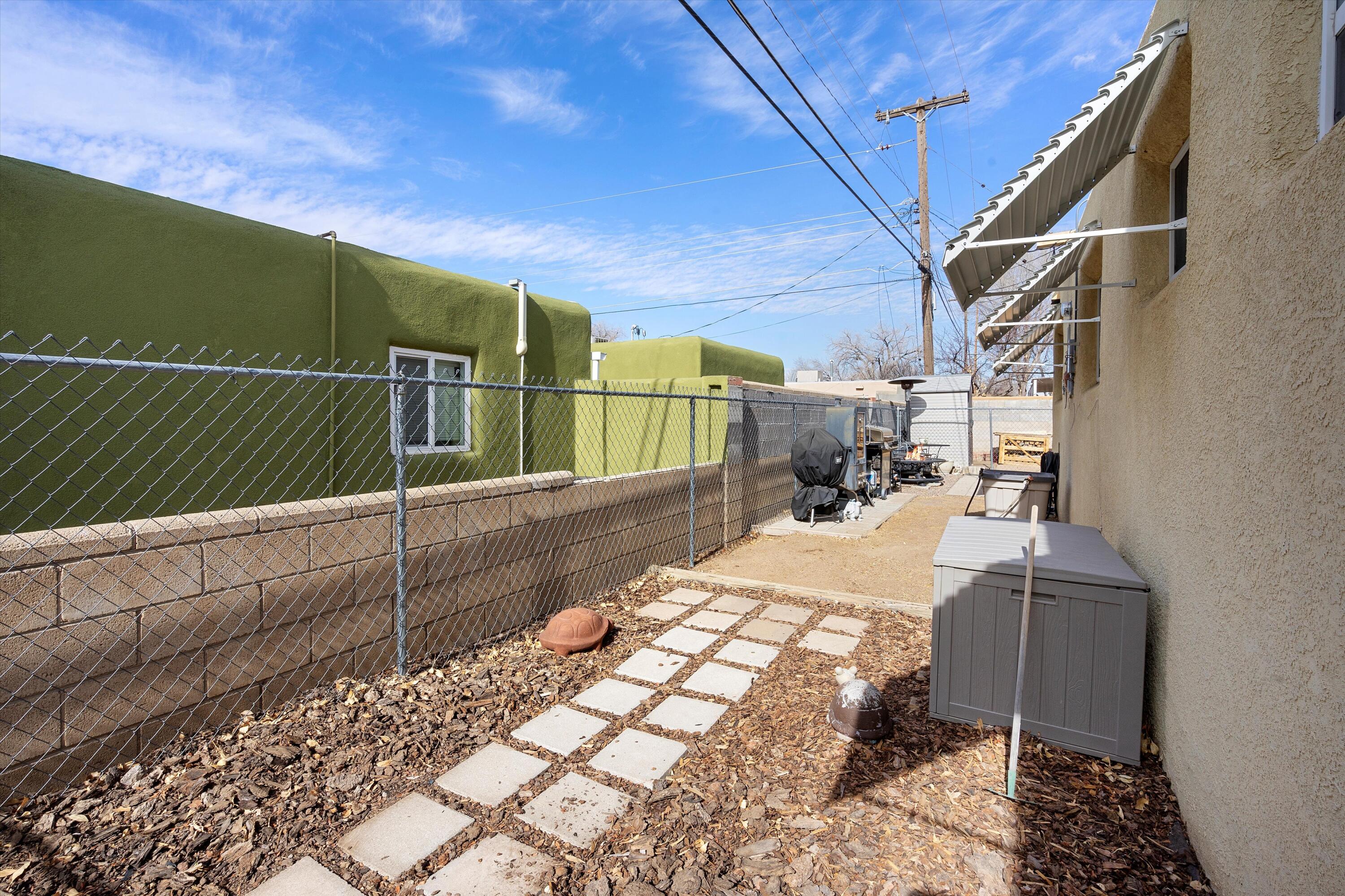 1505 WYOMING Boulevard NE