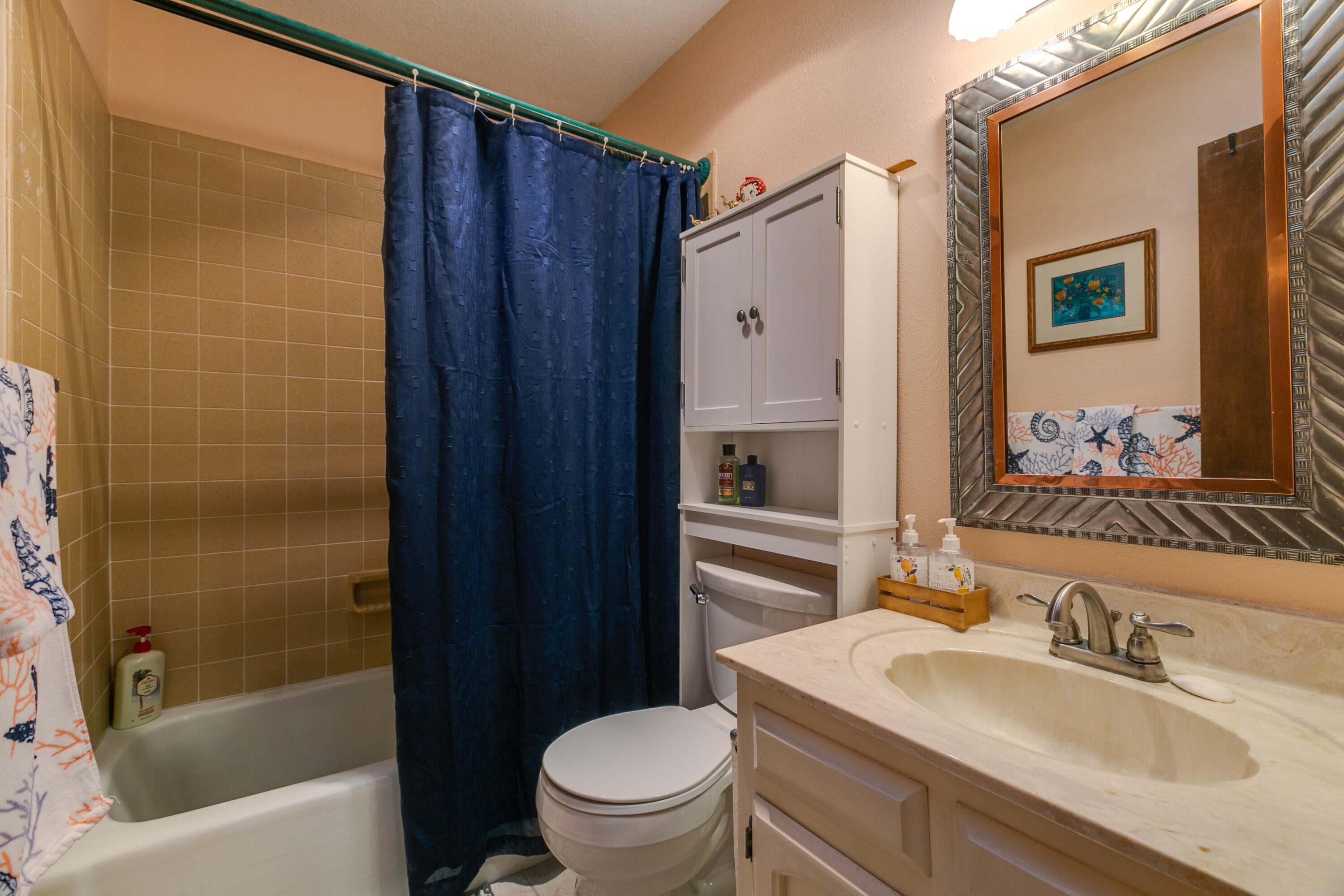 12828 DONETTE Court NE