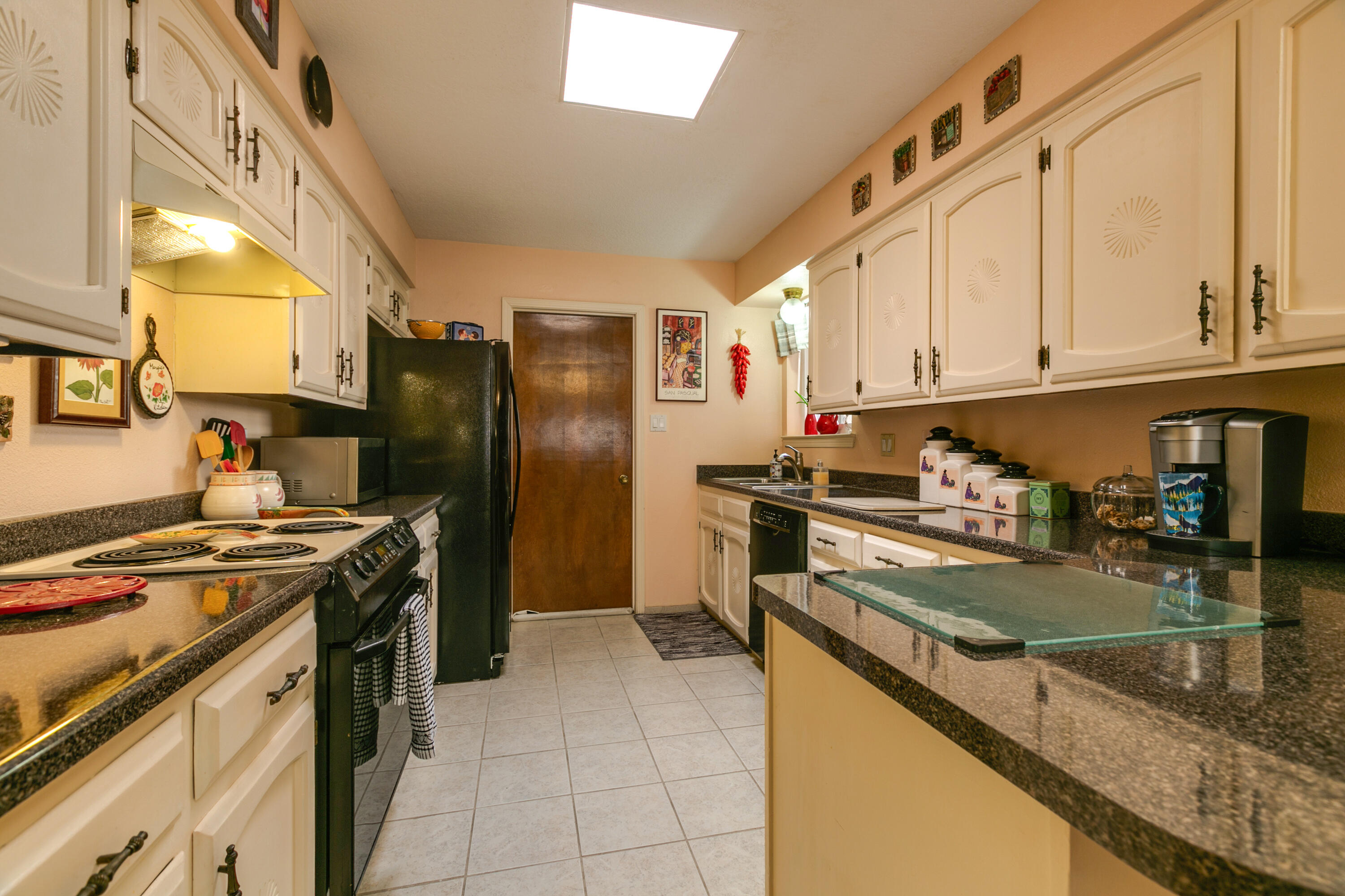 12828 DONETTE Court NE