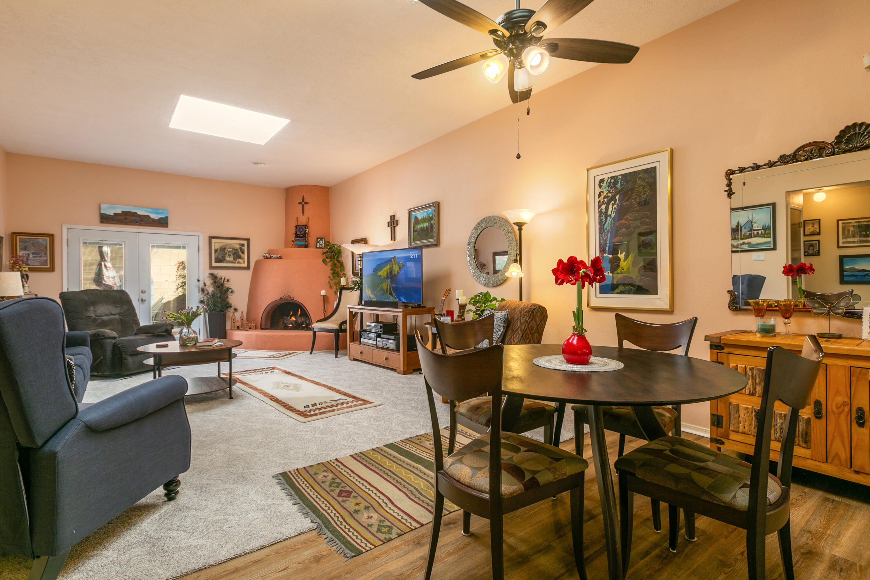 12828 DONETTE Court NE