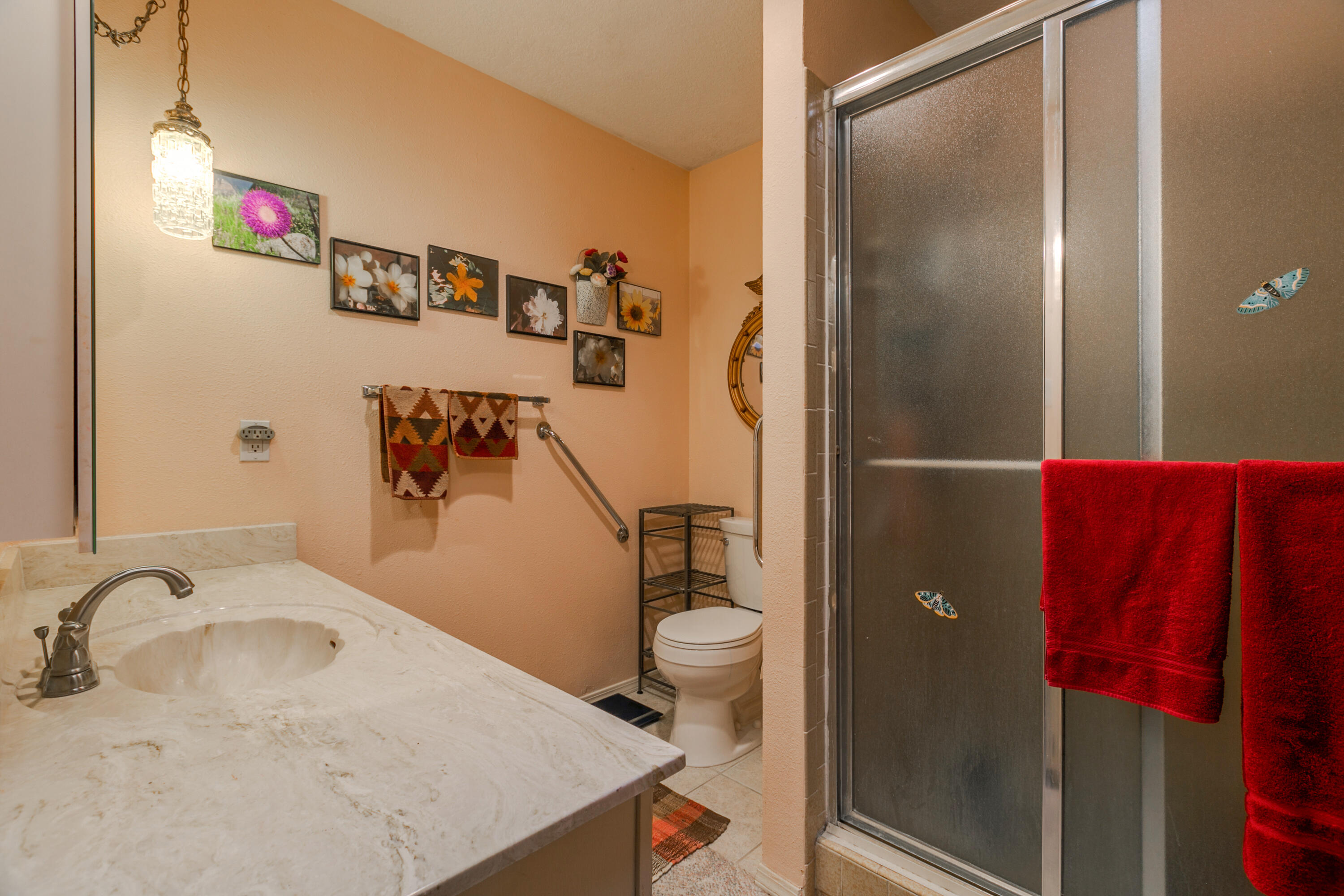 12828 DONETTE Court NE