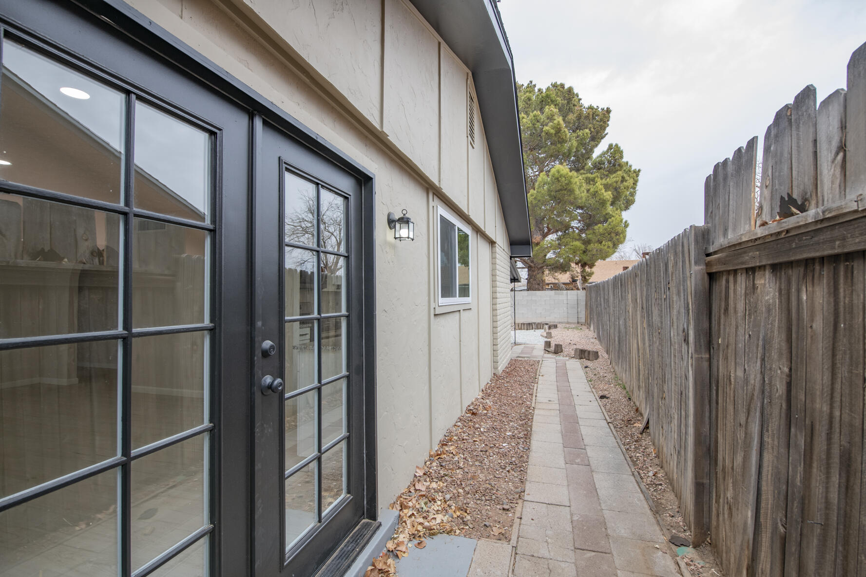 5404 CIMARRON Road NW