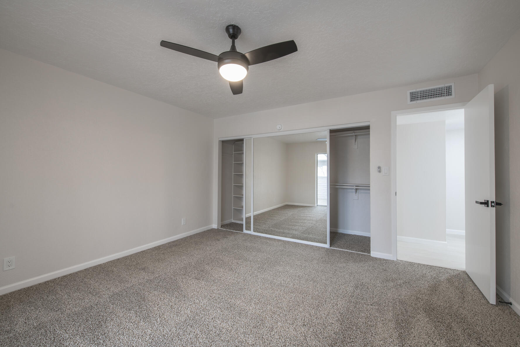 5404 CIMARRON Road NW