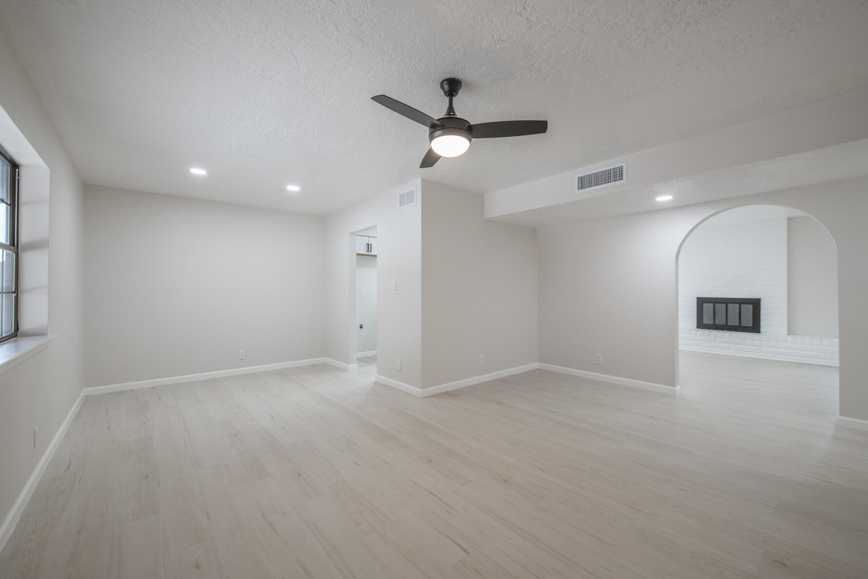 5404 CIMARRON Road NW