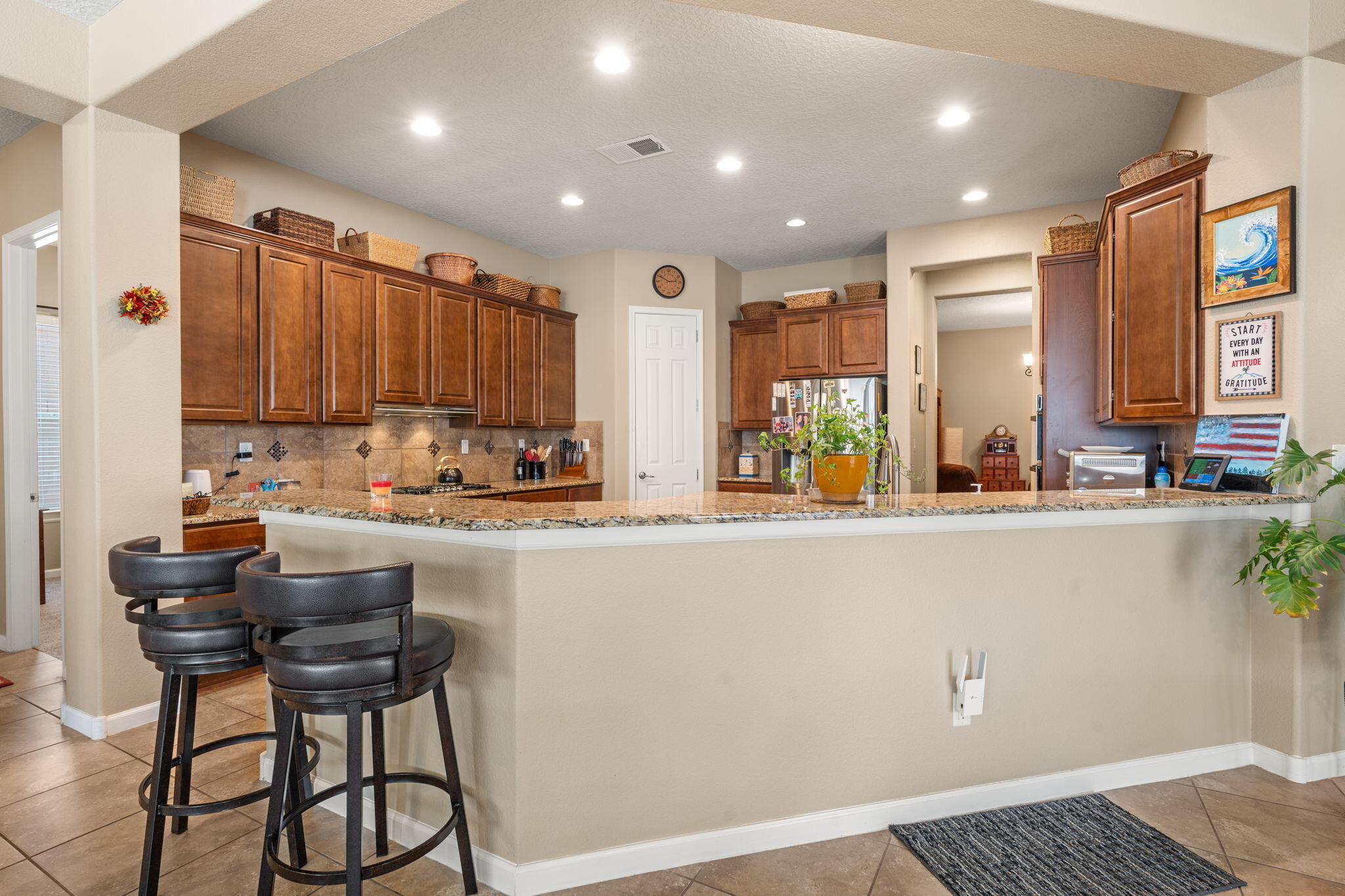 3816 TIERRA VISTA Place NE