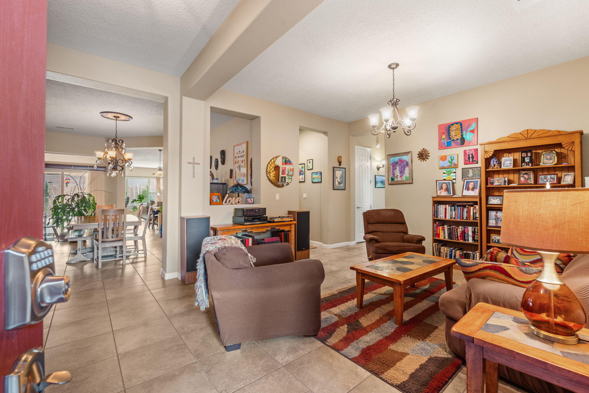 3816 TIERRA VISTA Place NE