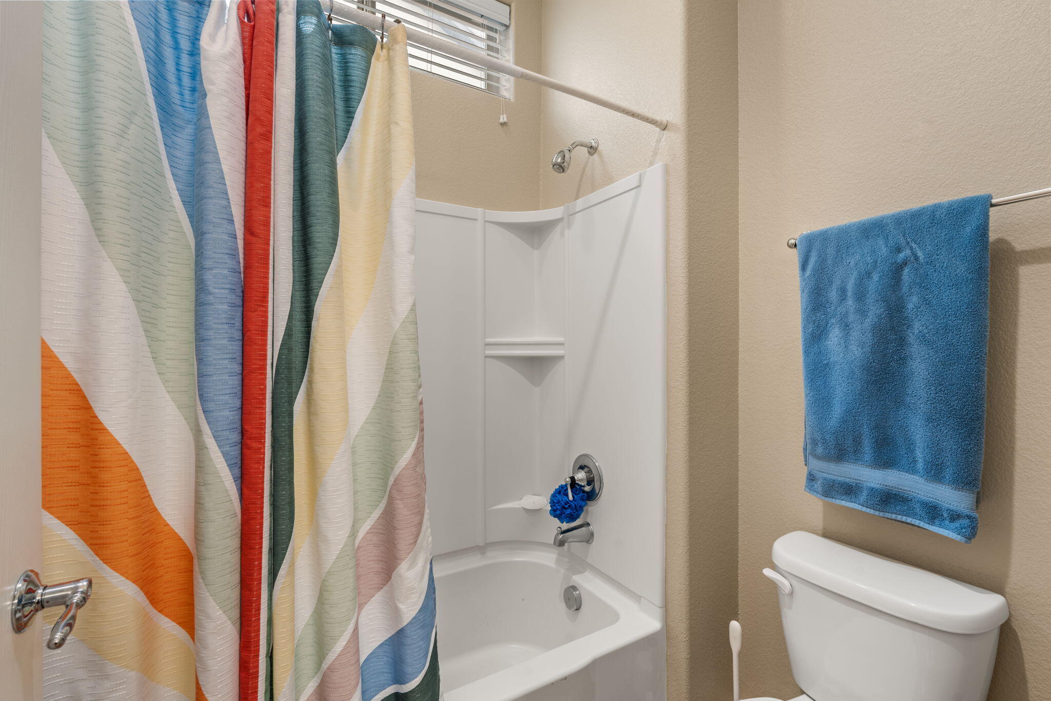 3816 TIERRA VISTA Place NE