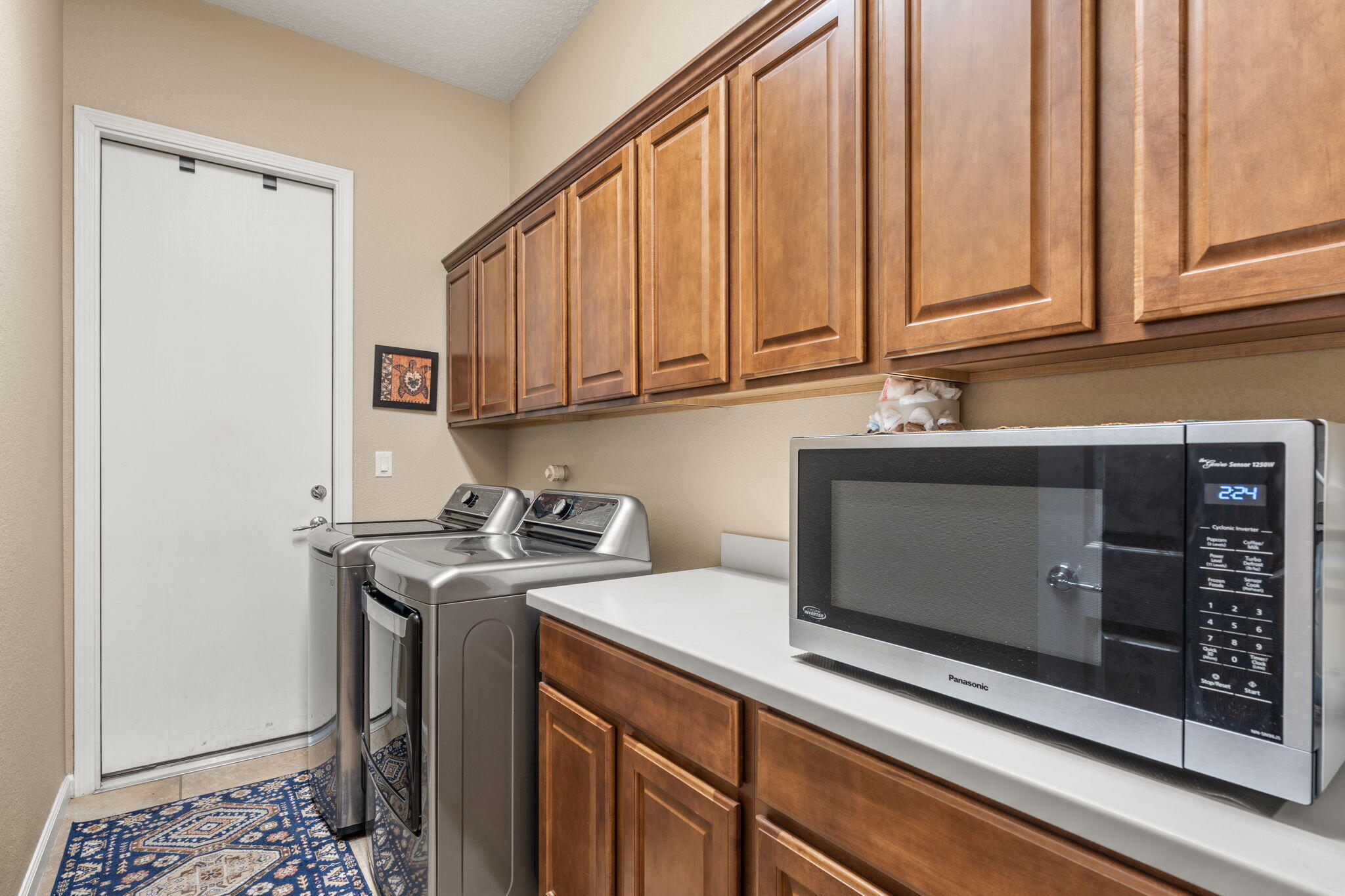 3816 TIERRA VISTA Place NE