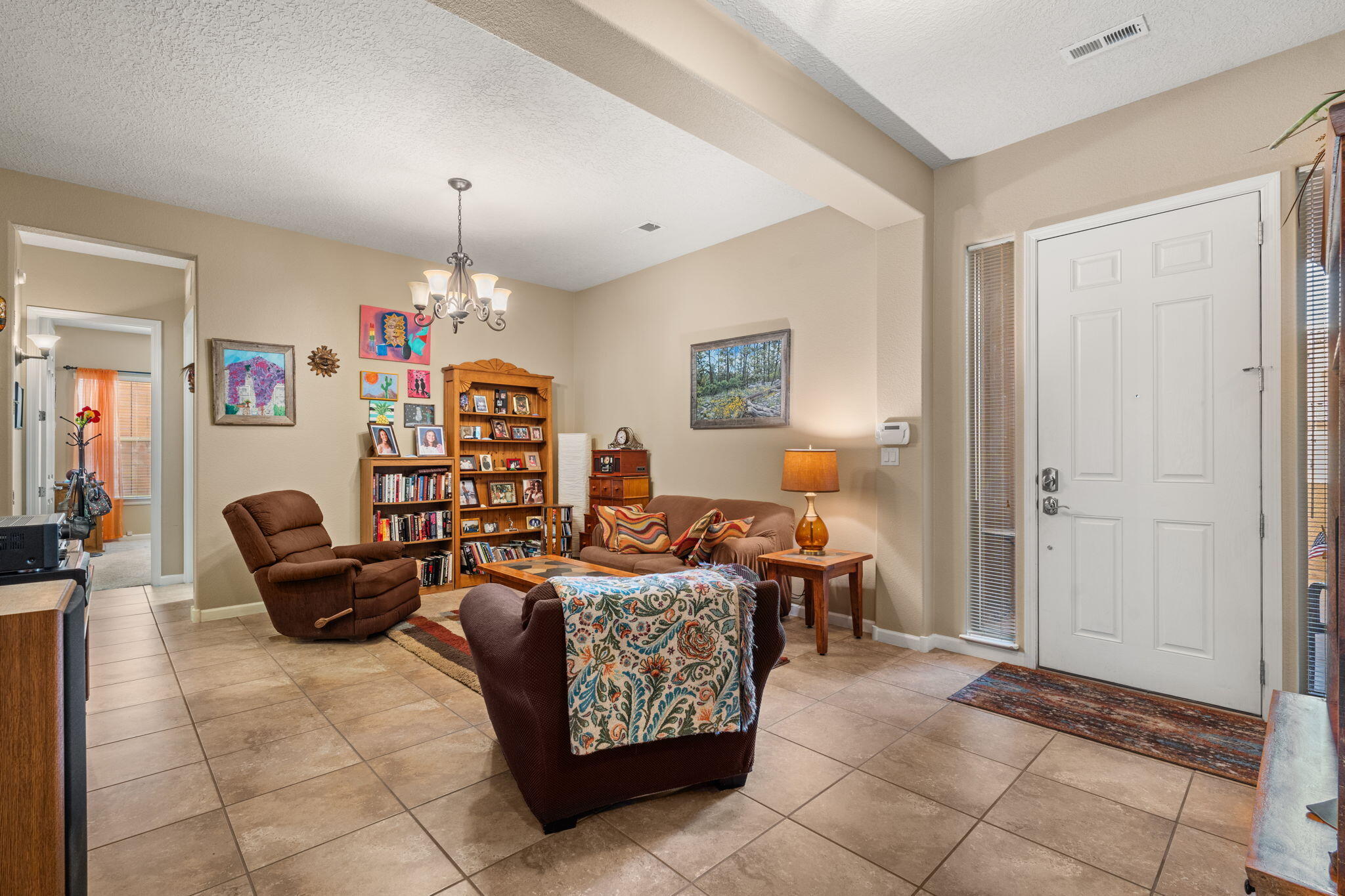 3816 TIERRA VISTA Place NE