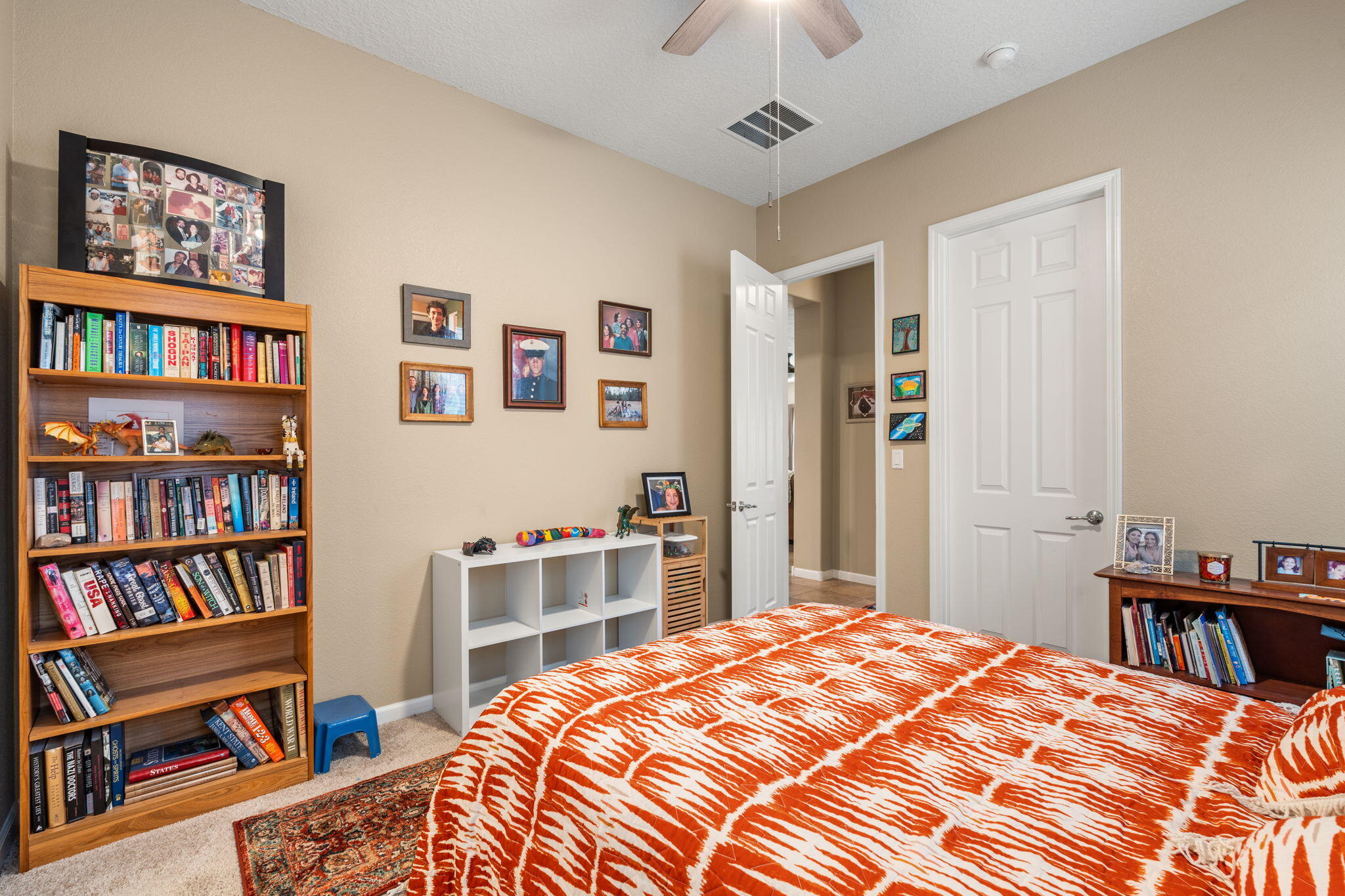 3816 TIERRA VISTA Place NE