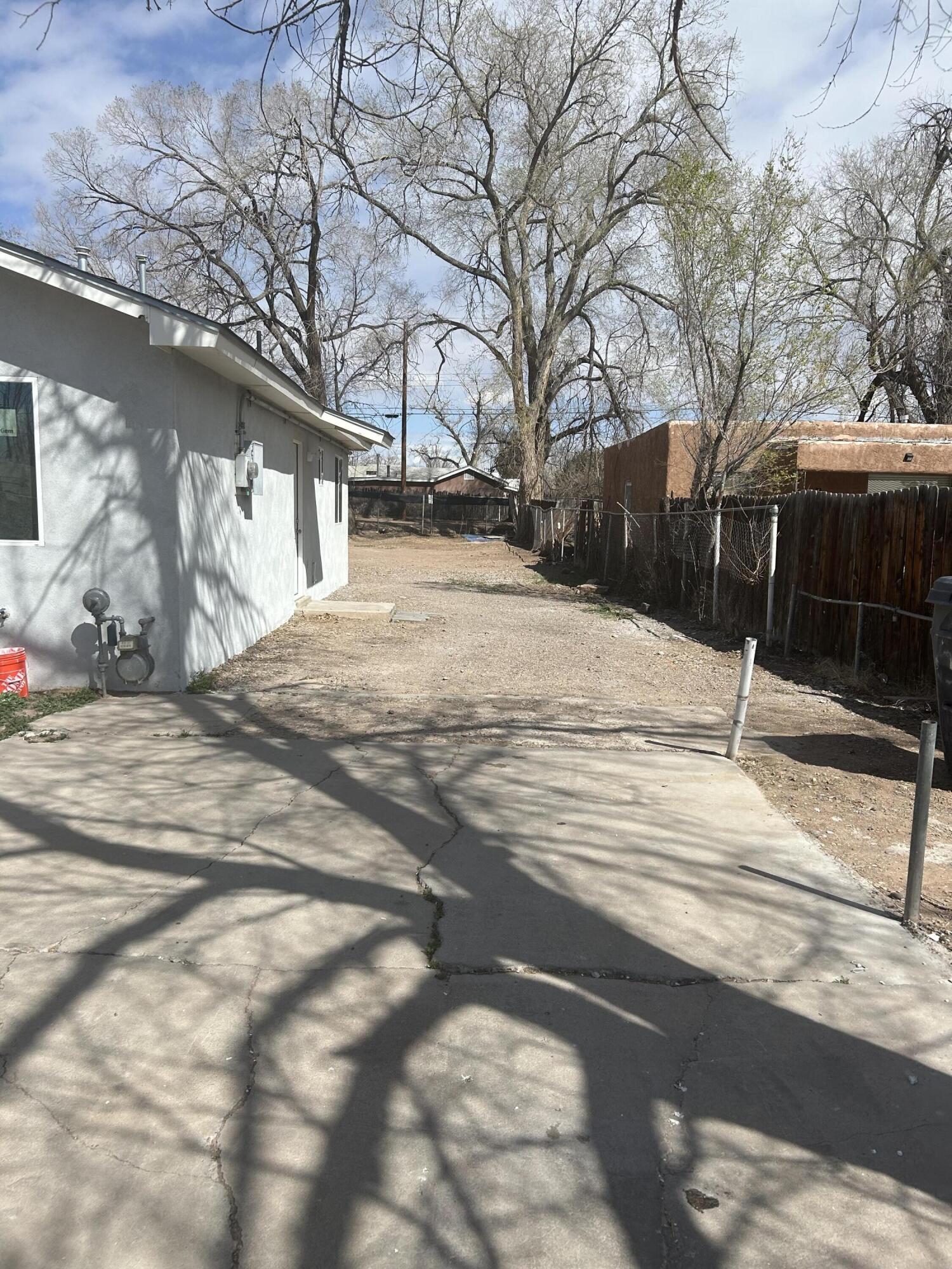 605 SAN CLEMENTE Avenue NW