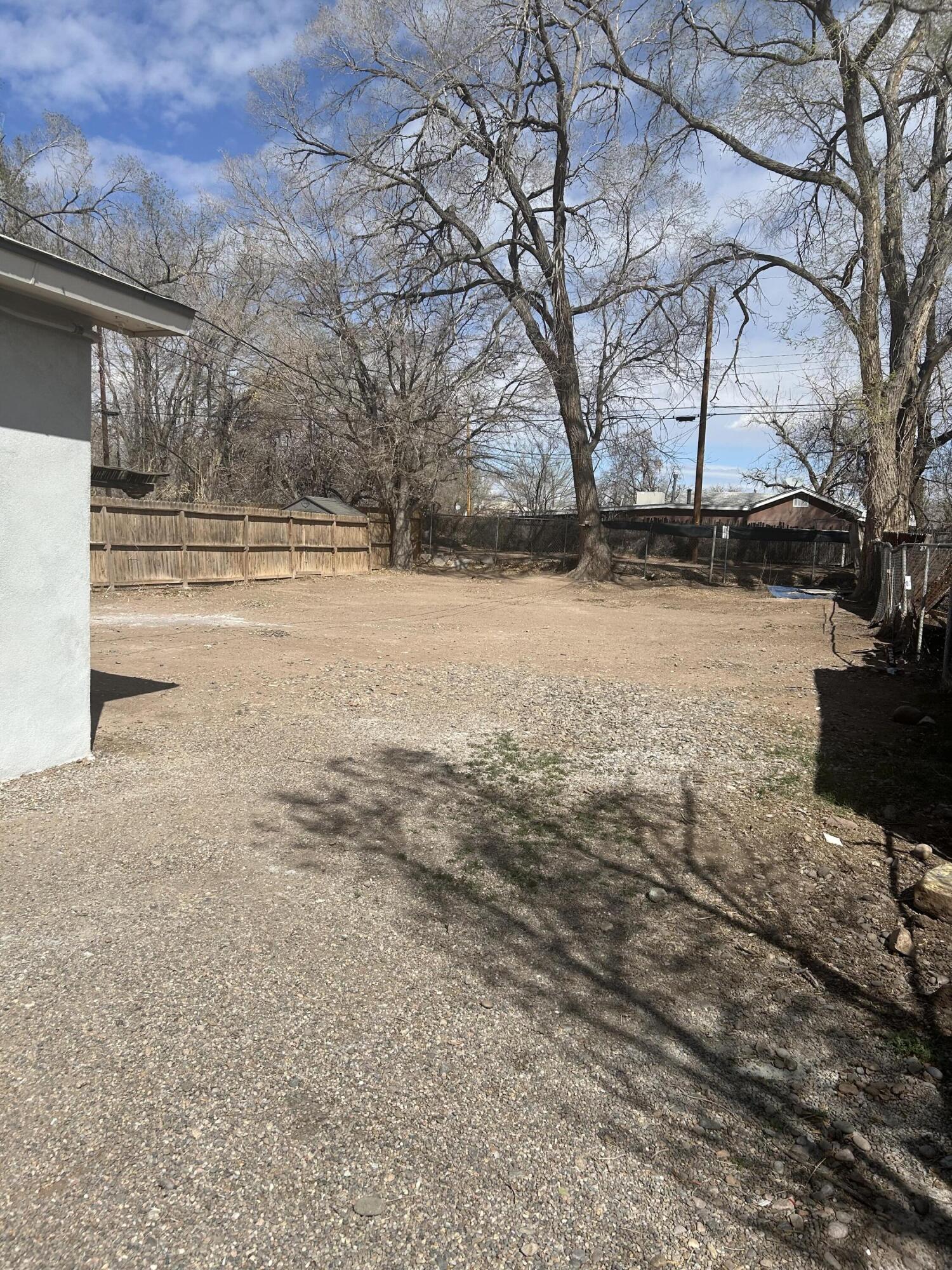 605 SAN CLEMENTE Avenue NW