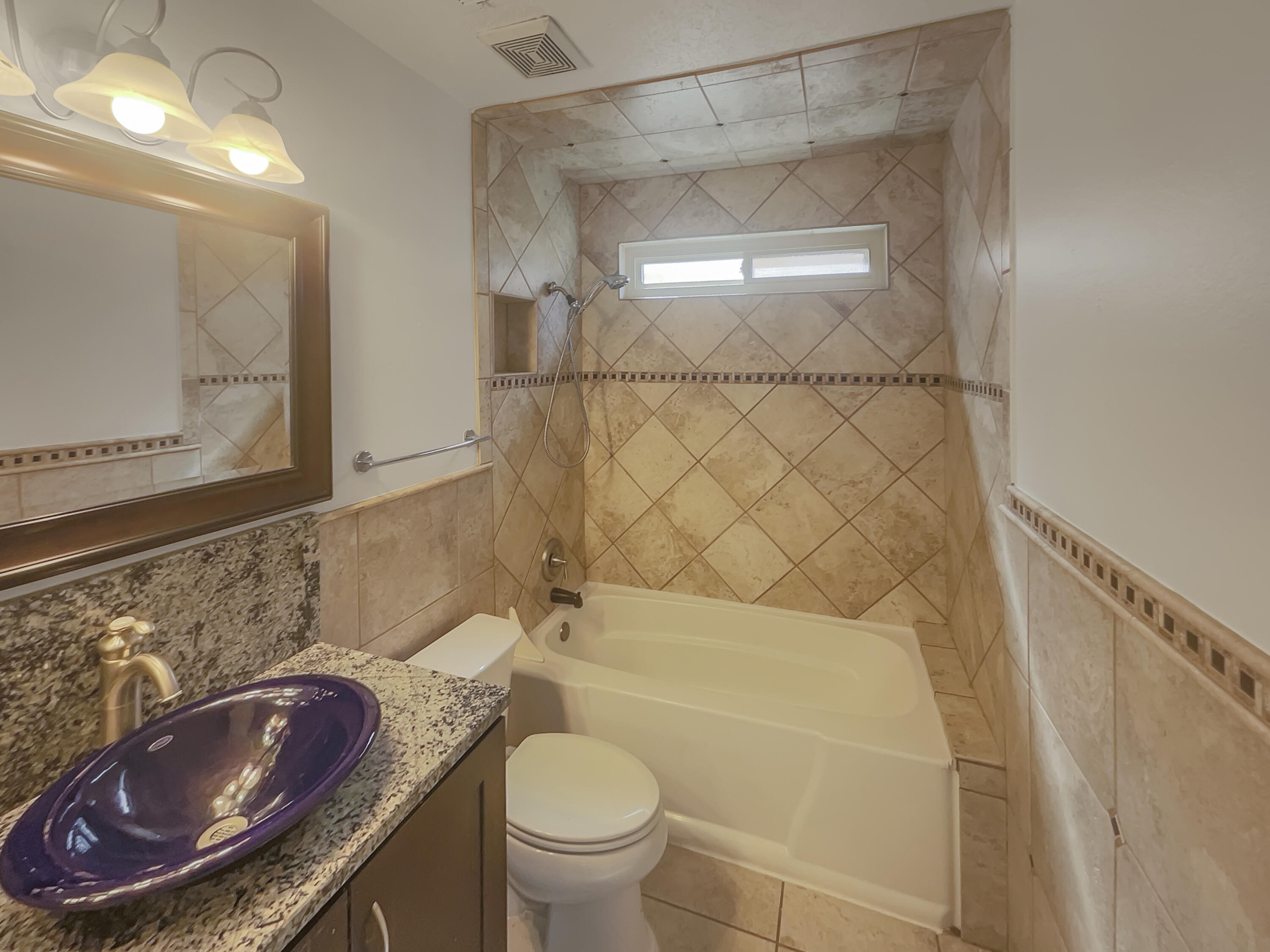 6737 GLEASON Avenue NW