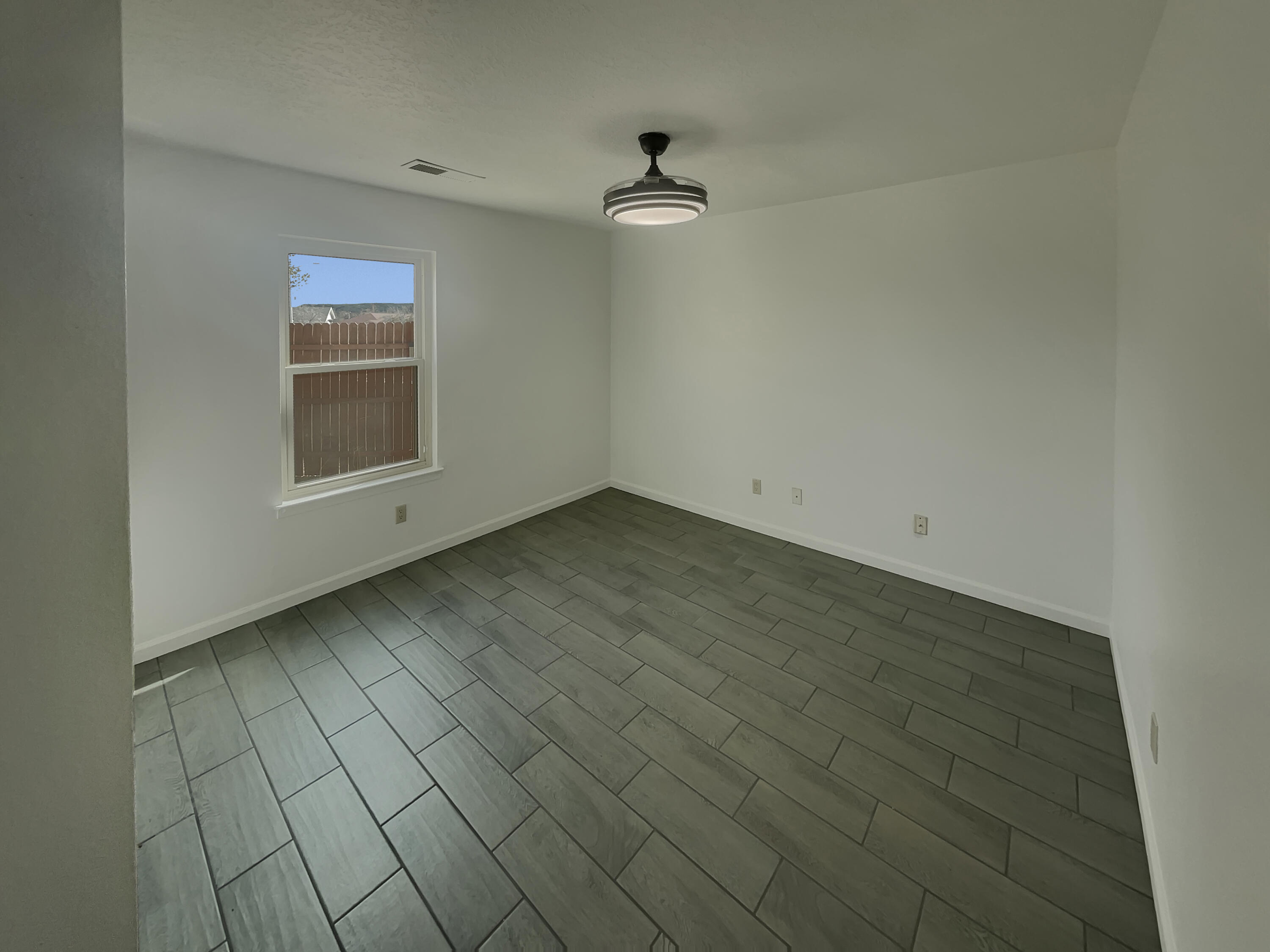 6737 GLEASON Avenue NW