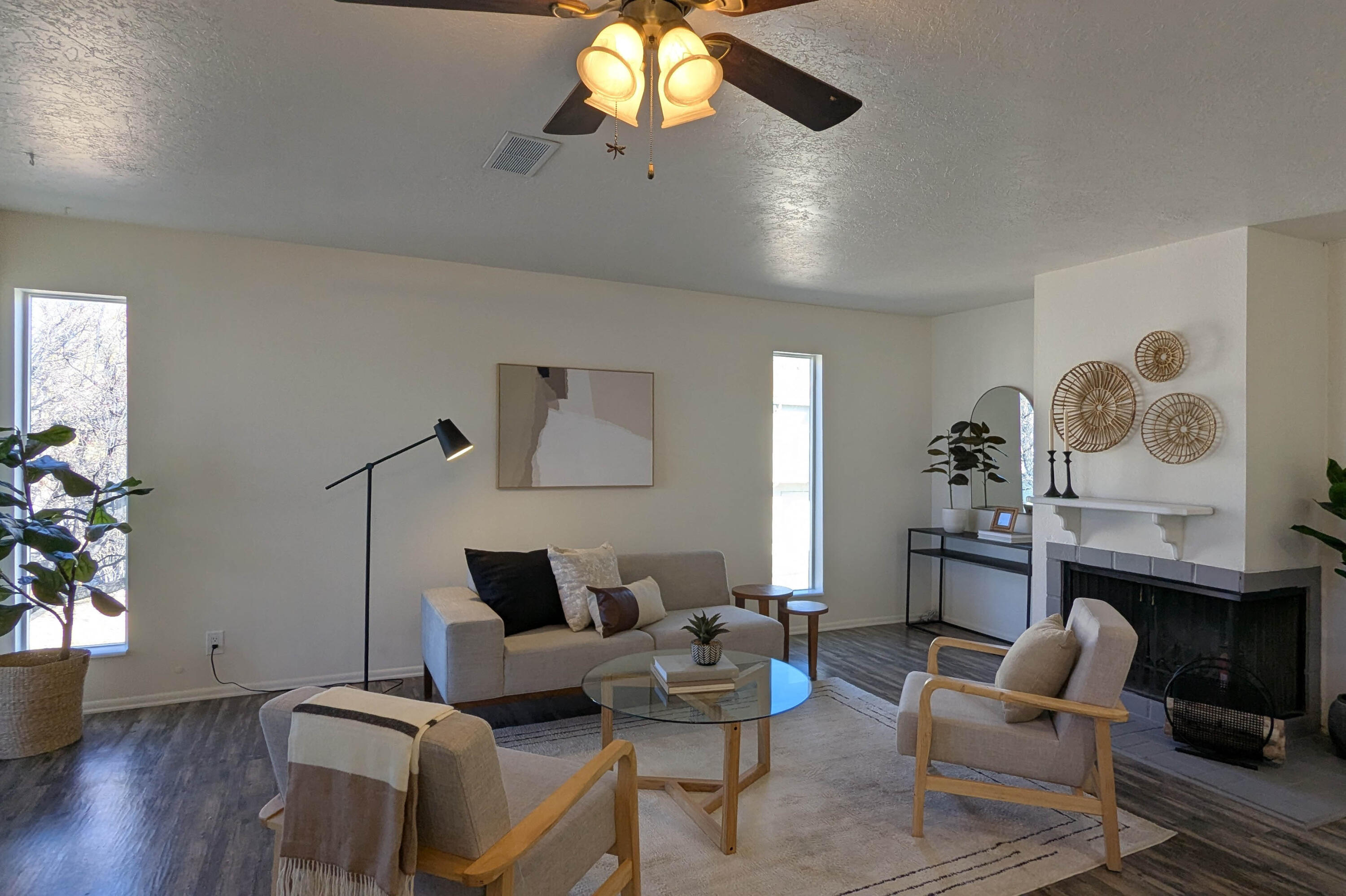 7555 PRAIRIE Road NE