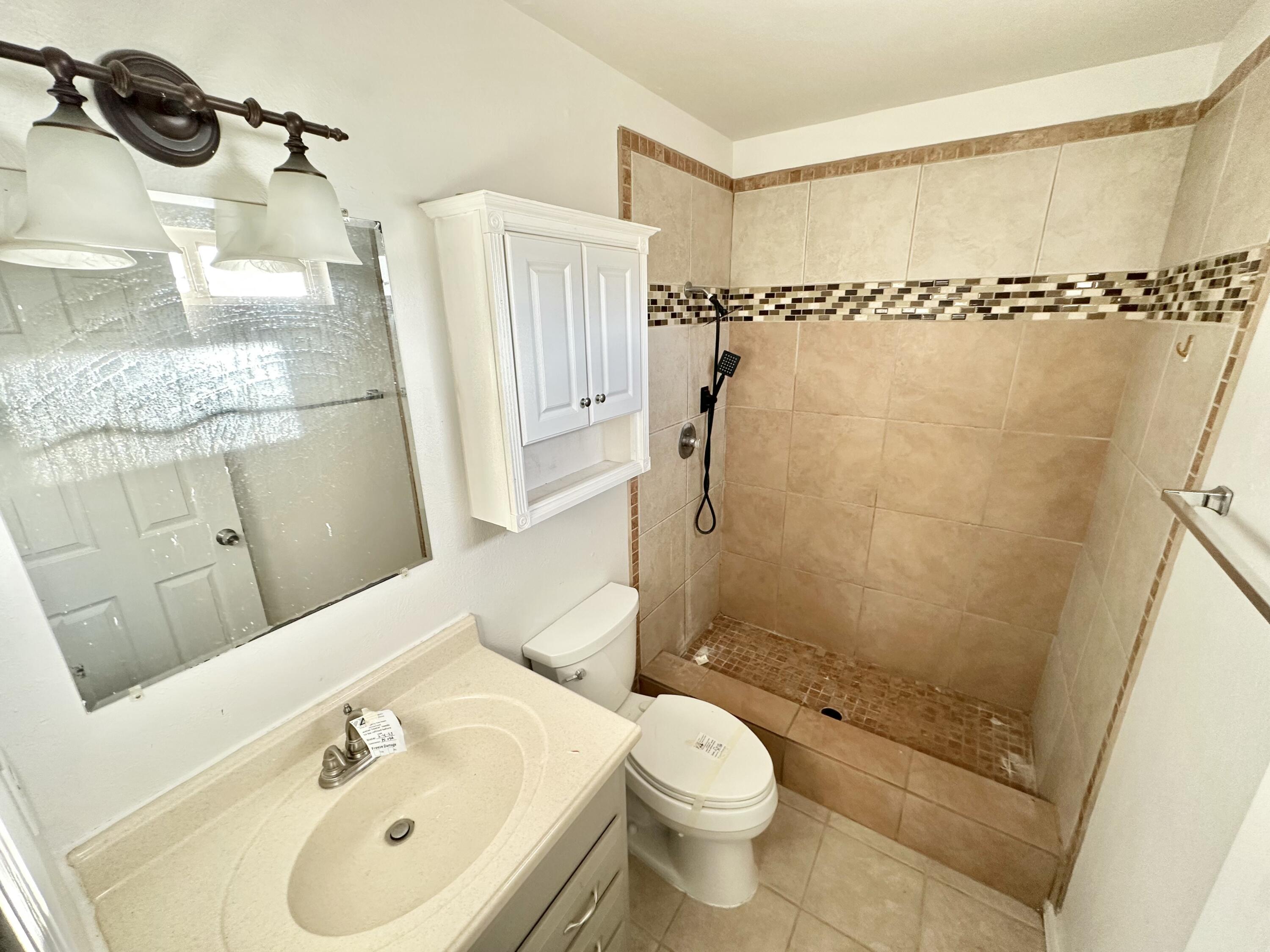 5501 Cochiti Court NW