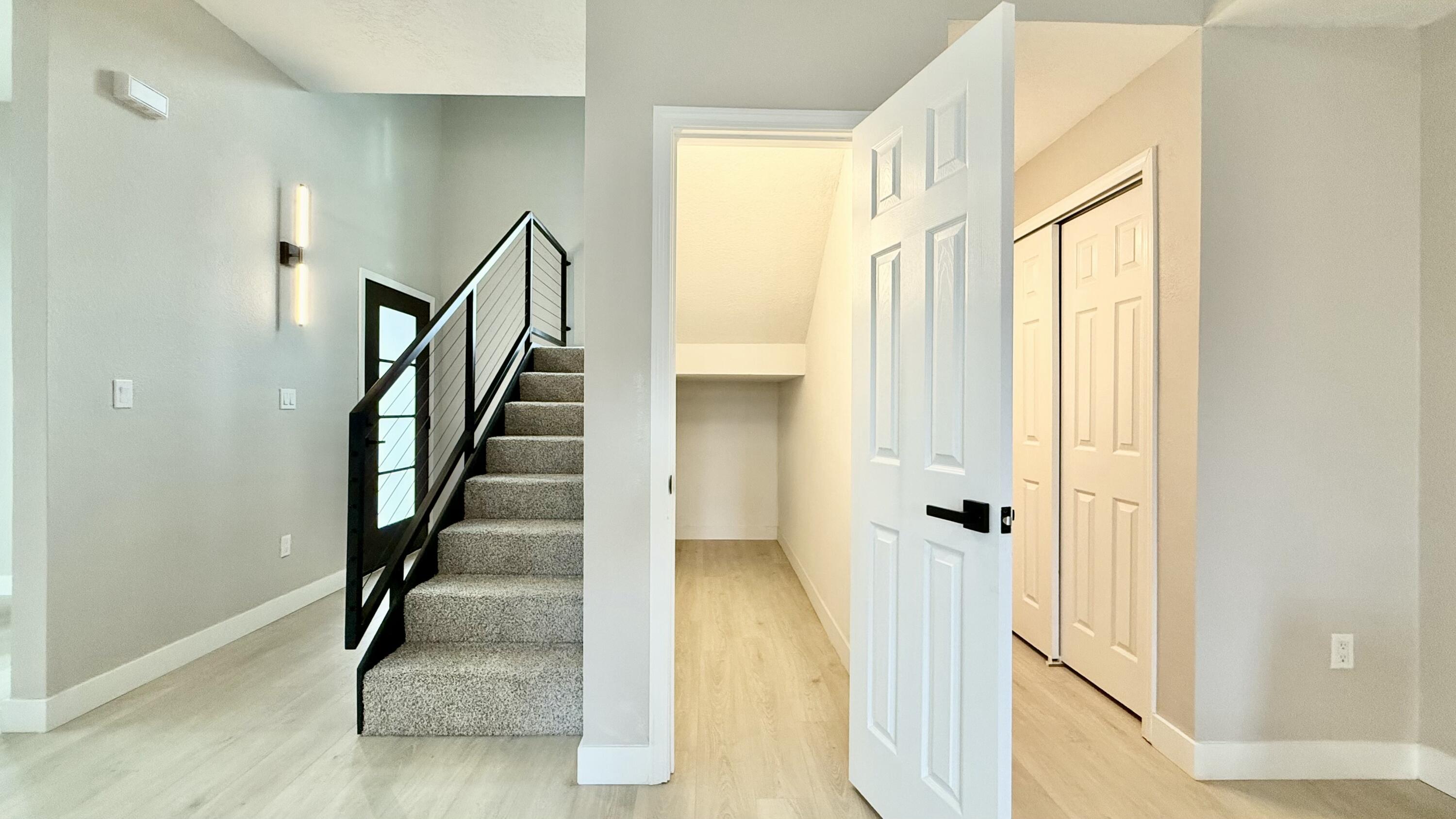 7809 Pinewood Drive NW