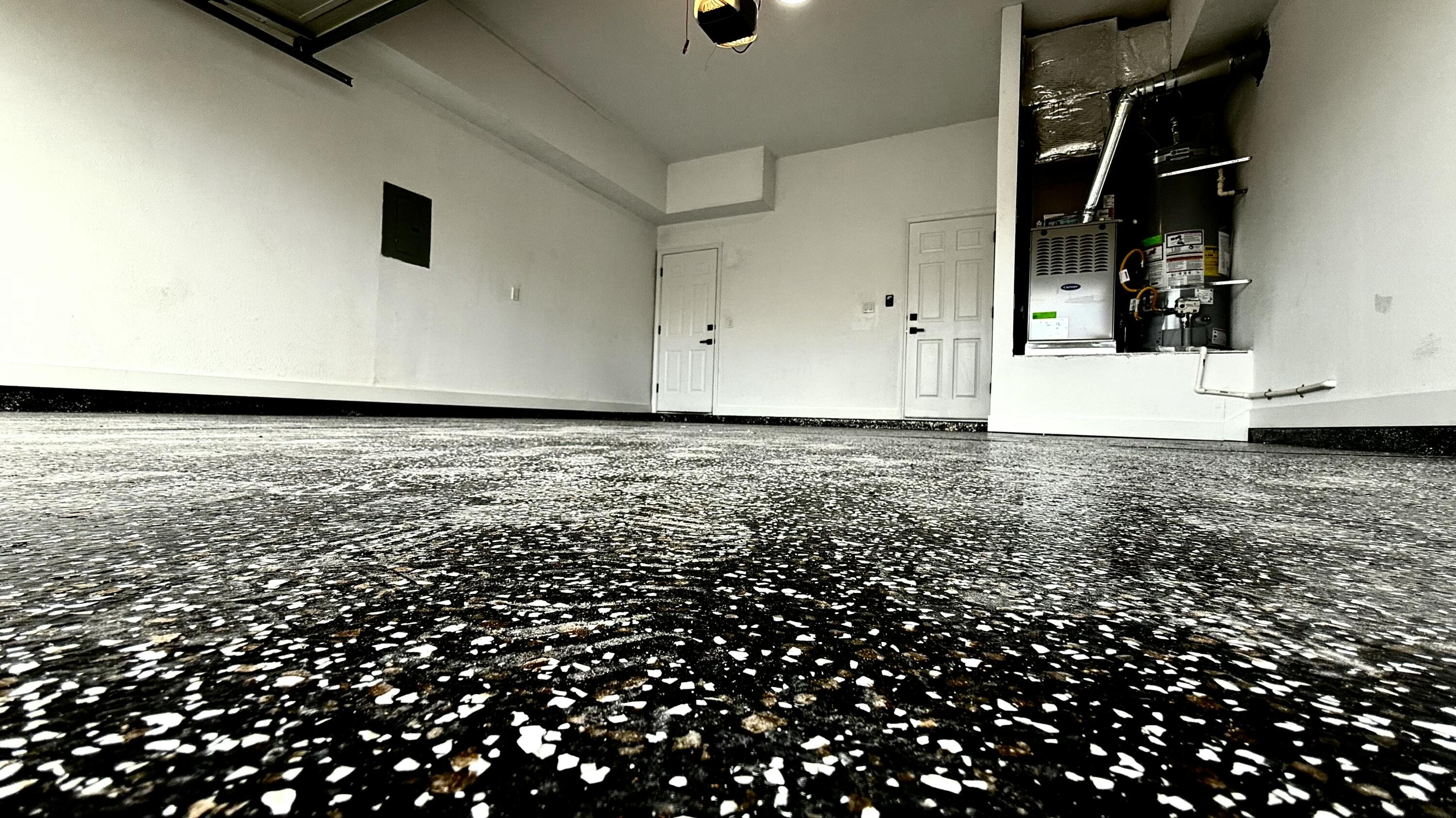 7809 Pinewood Drive NW