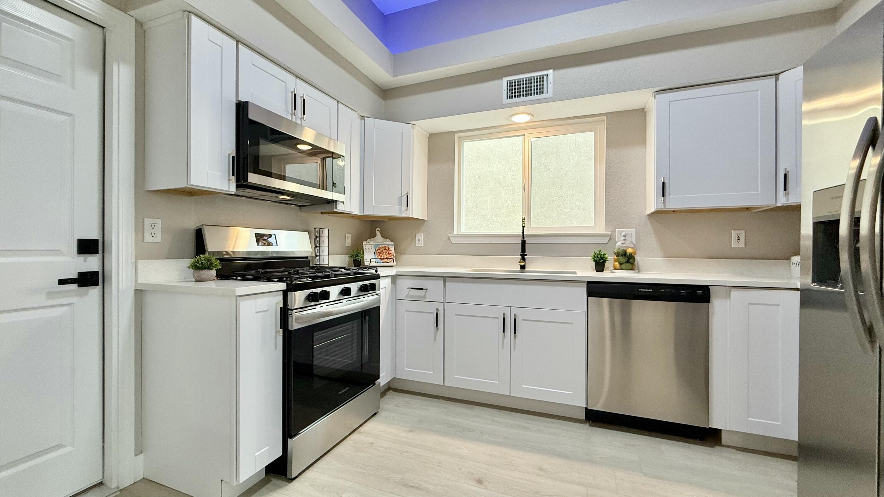 7809 Pinewood Drive NW