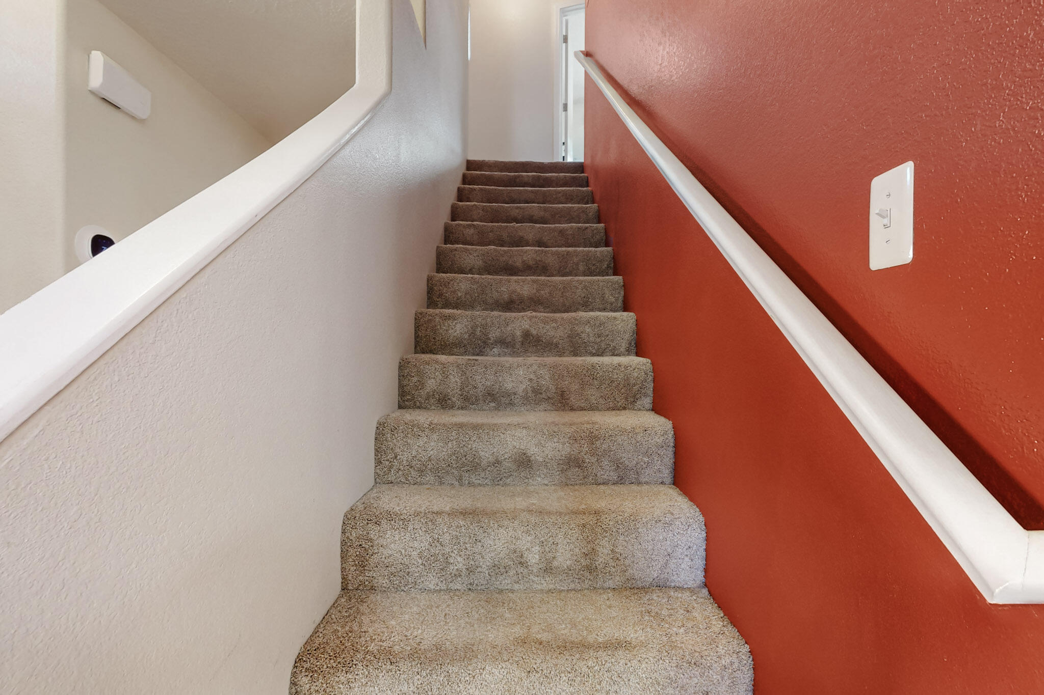 8409 WYNVIEW Court NW