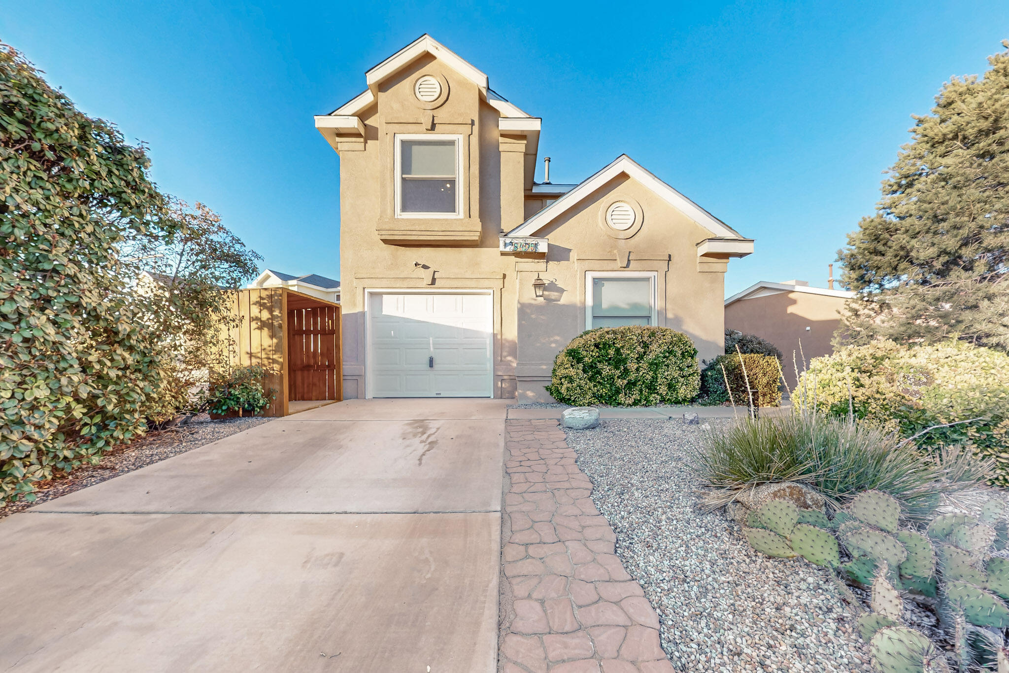 8409 WYNVIEW Court NW