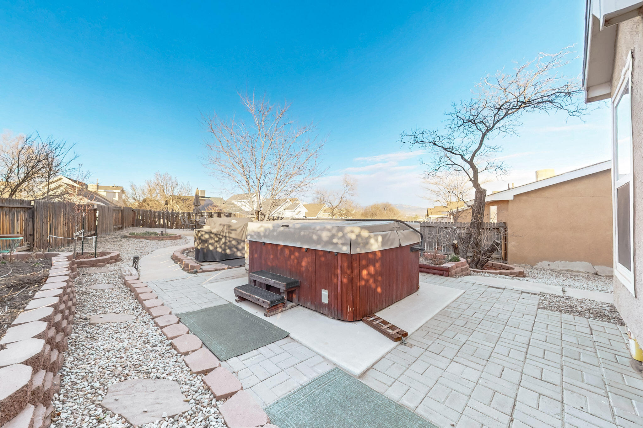 8409 WYNVIEW Court NW