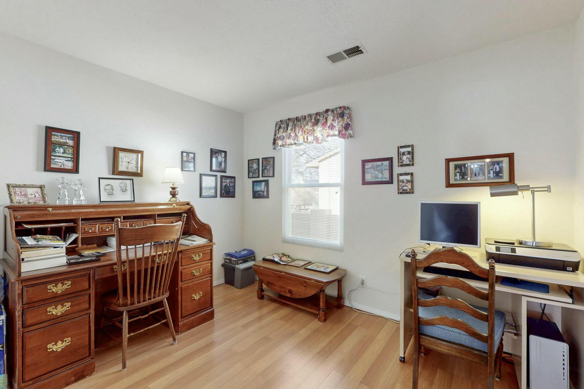 1089 SANDIA VISTA Road NE