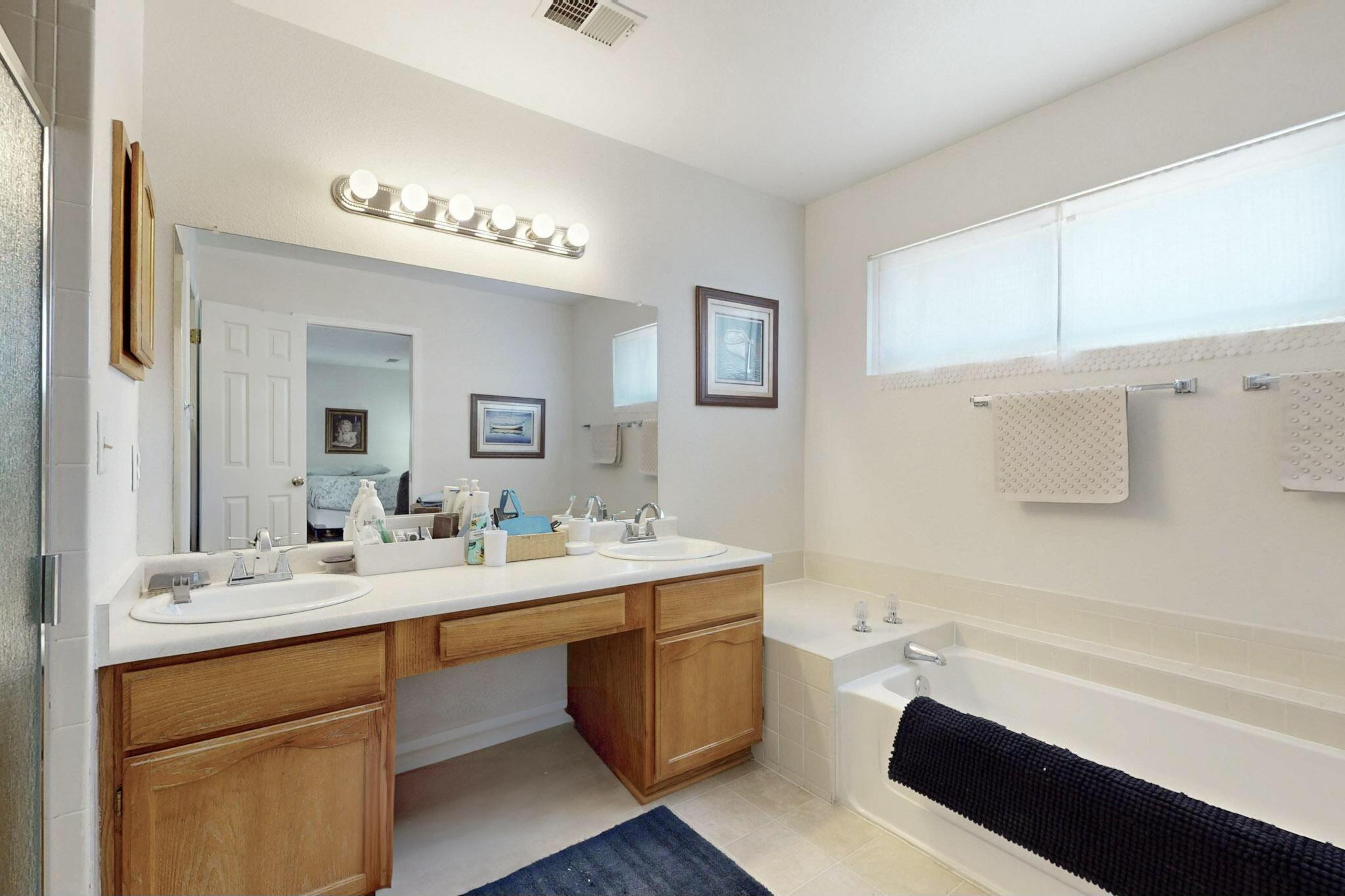 1089 SANDIA VISTA Road NE