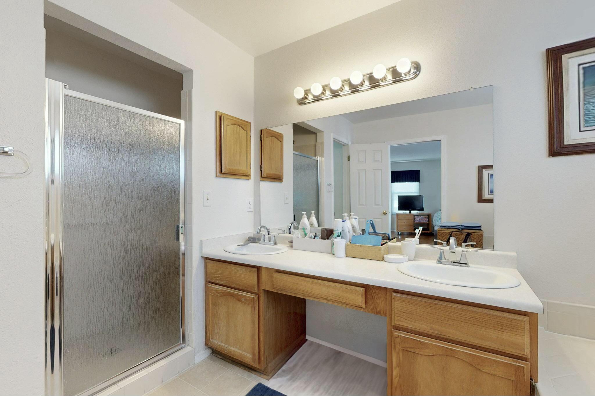 1089 SANDIA VISTA Road NE