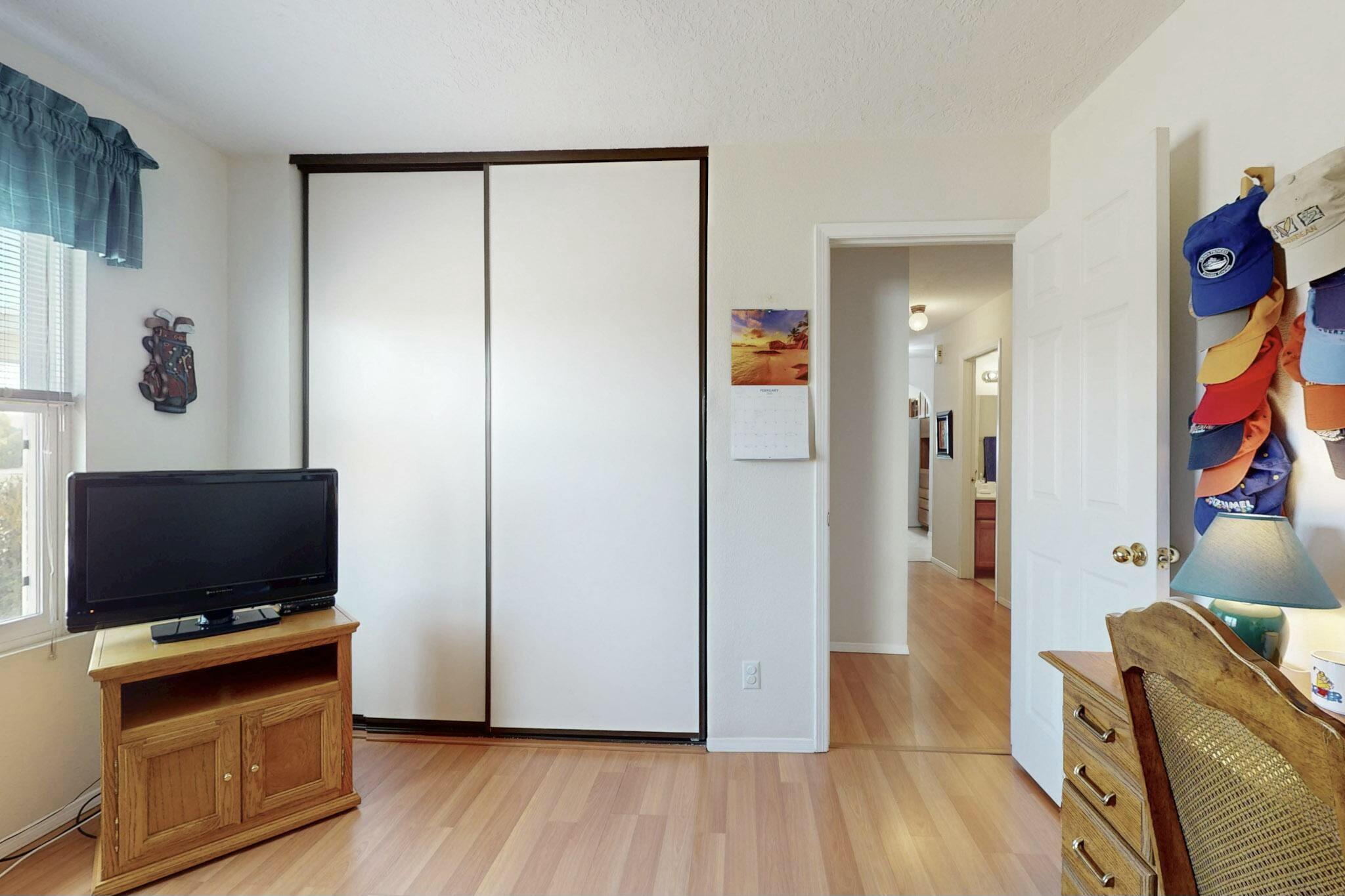 1089 SANDIA VISTA Road NE