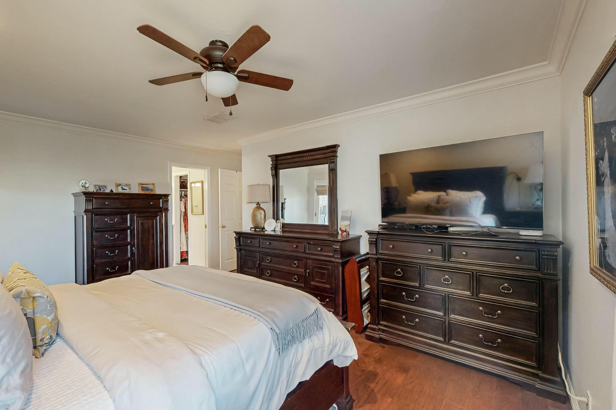 9101 WIMBLEDON Drive NE