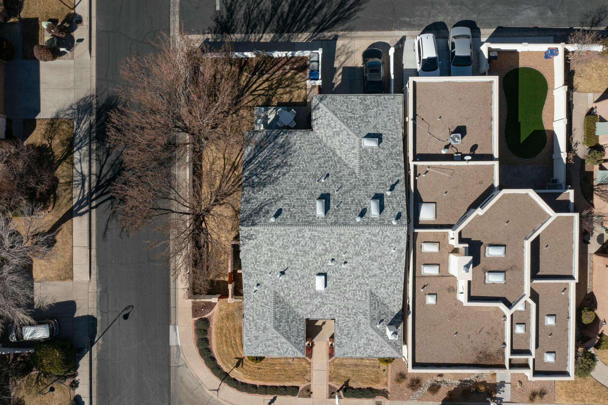 9101 WIMBLEDON Drive NE