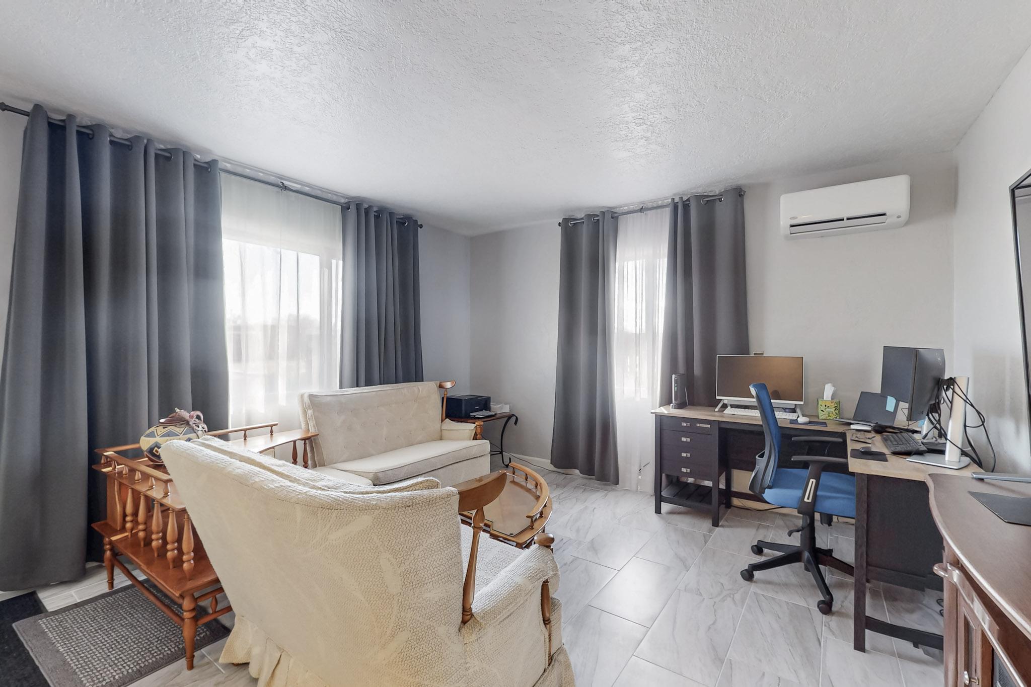 5417 EL ENCANTO Place NE