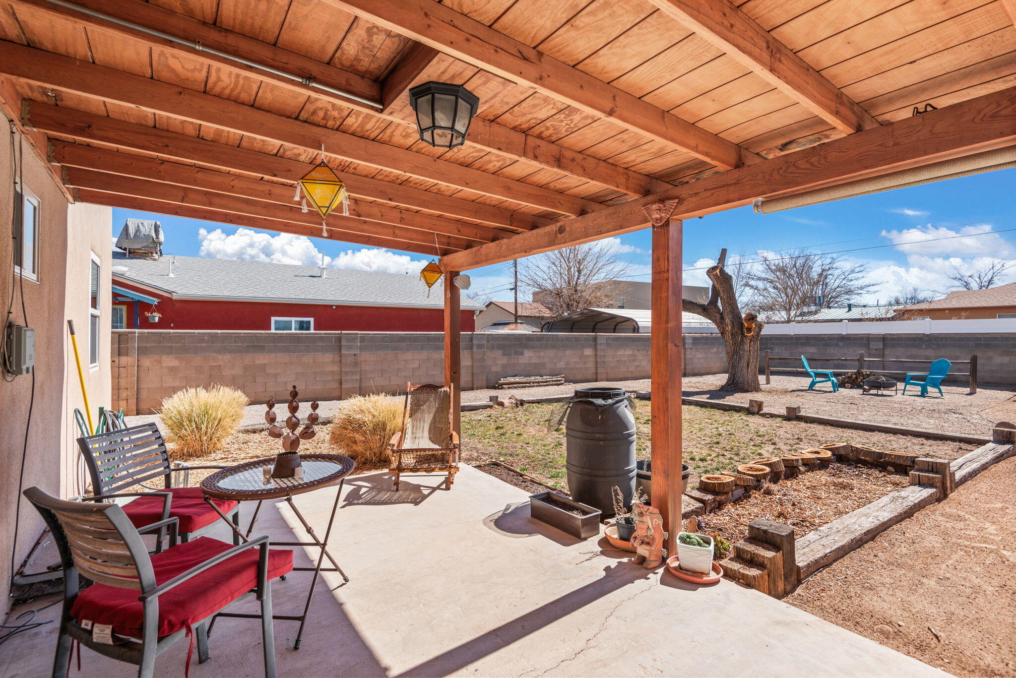 810 DELAMAR Avenue NW